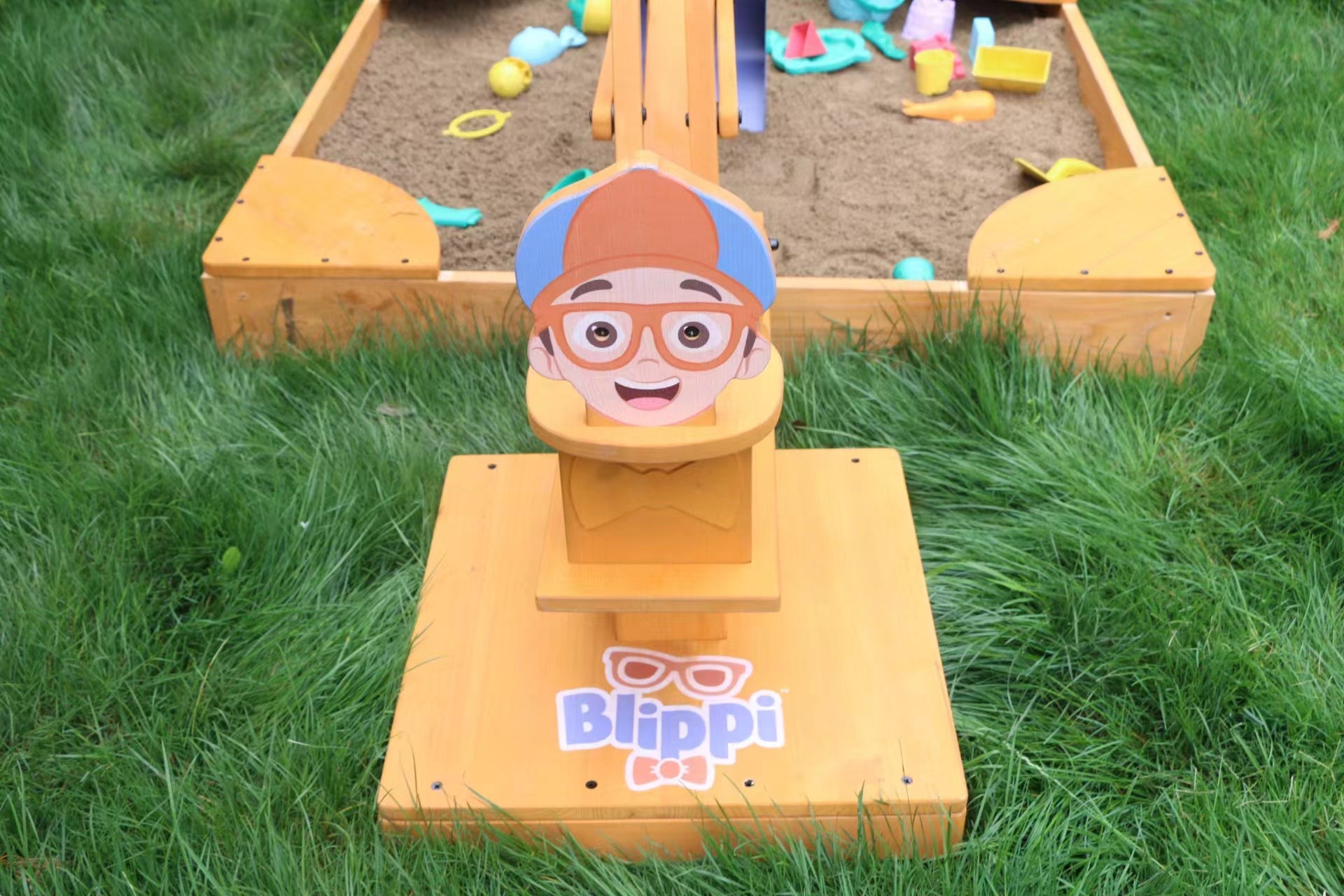 Blippi Excavator (Sandbox NOT included) Outdoor Avenlur.com
