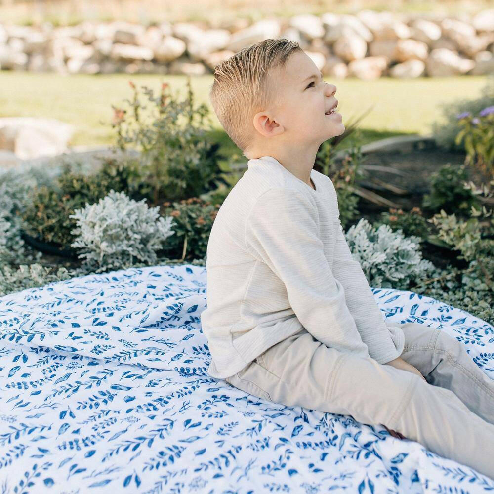 Blue Leaves + Cornflower Classic Muslin Super Snuggle Blanket Super Snuggle Blanket Bebe au Lait