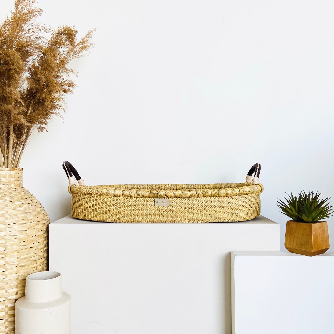 Changing Basket<br>Brown+Cream Handle