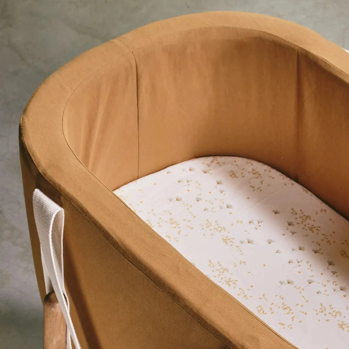 Fitted Sheet for Kuko Moses Basket and kumi Crib mattress cover Charlie Crane