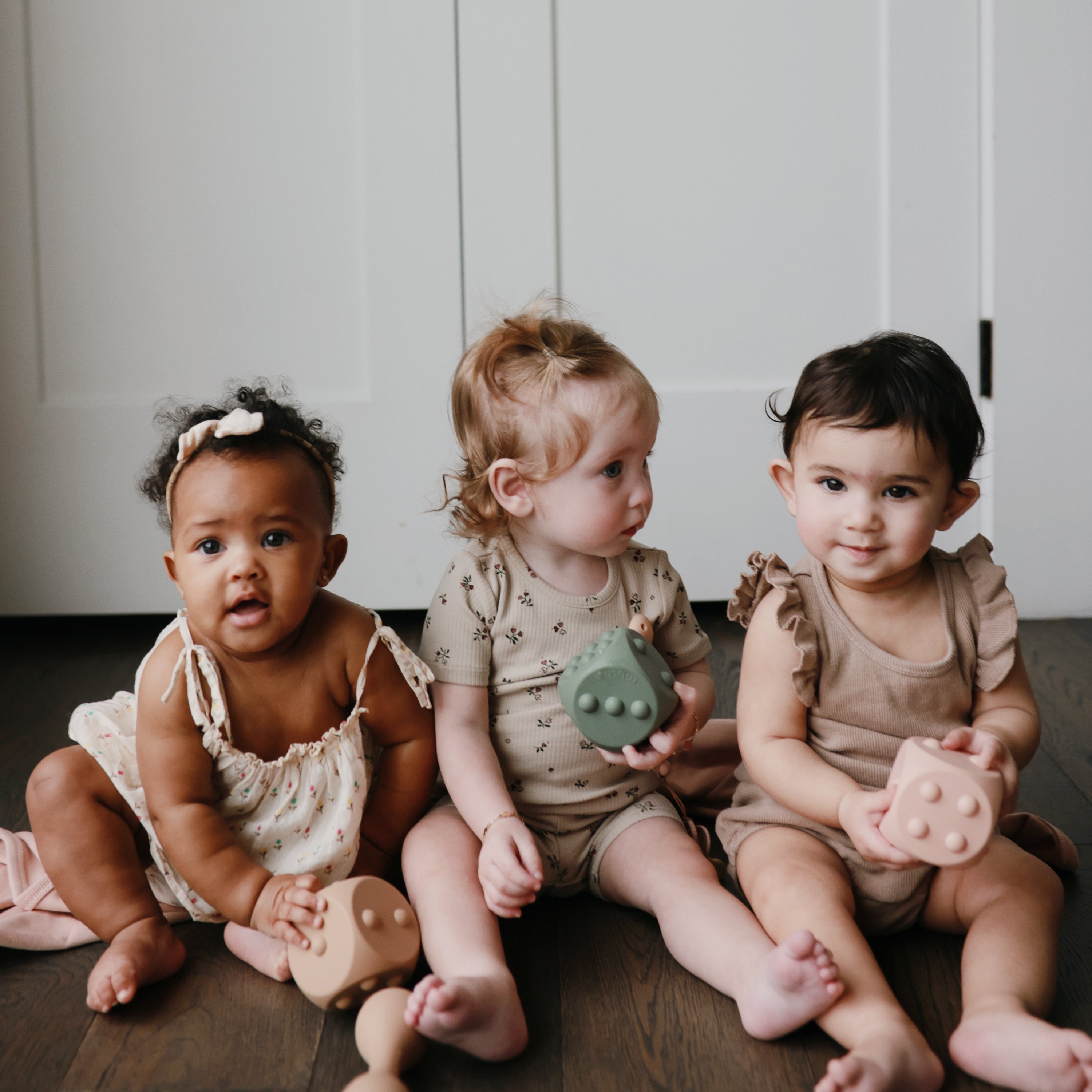 Dice Press Toy 2-Pack Press Toy Mushie