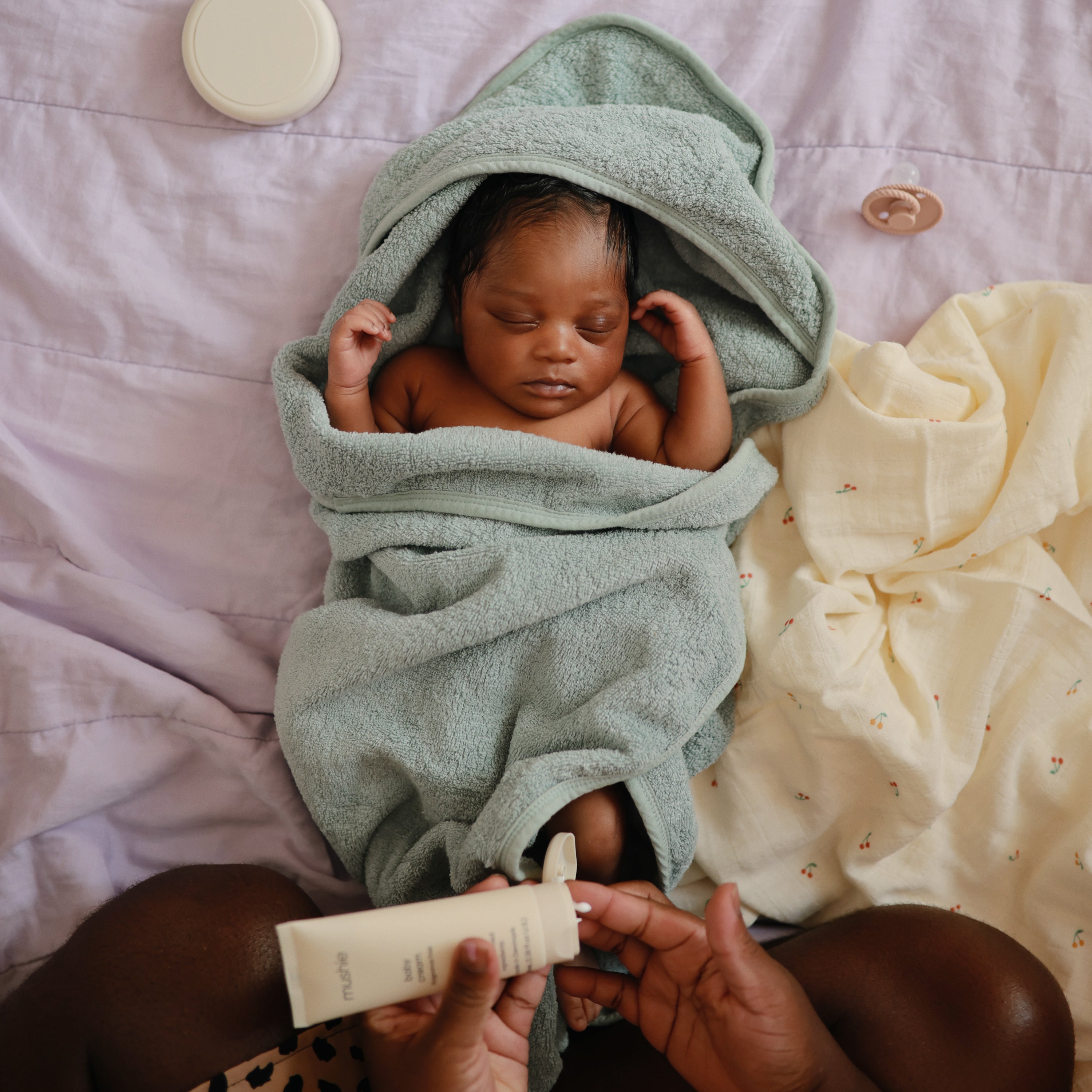 Organic Cotton Baby Hooded Towel Hooded Towel Mushie