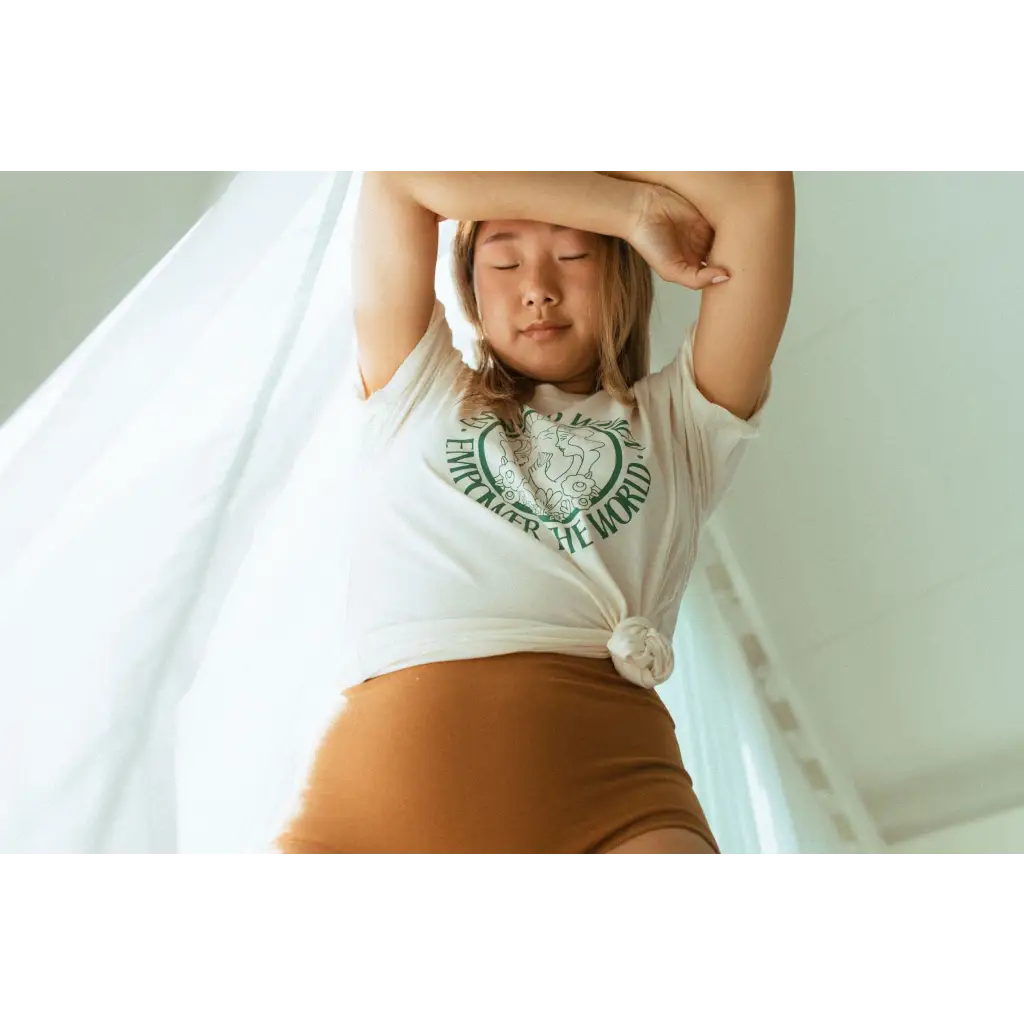 Empowered Women Empower the World Inspiring Graphic T-shirt