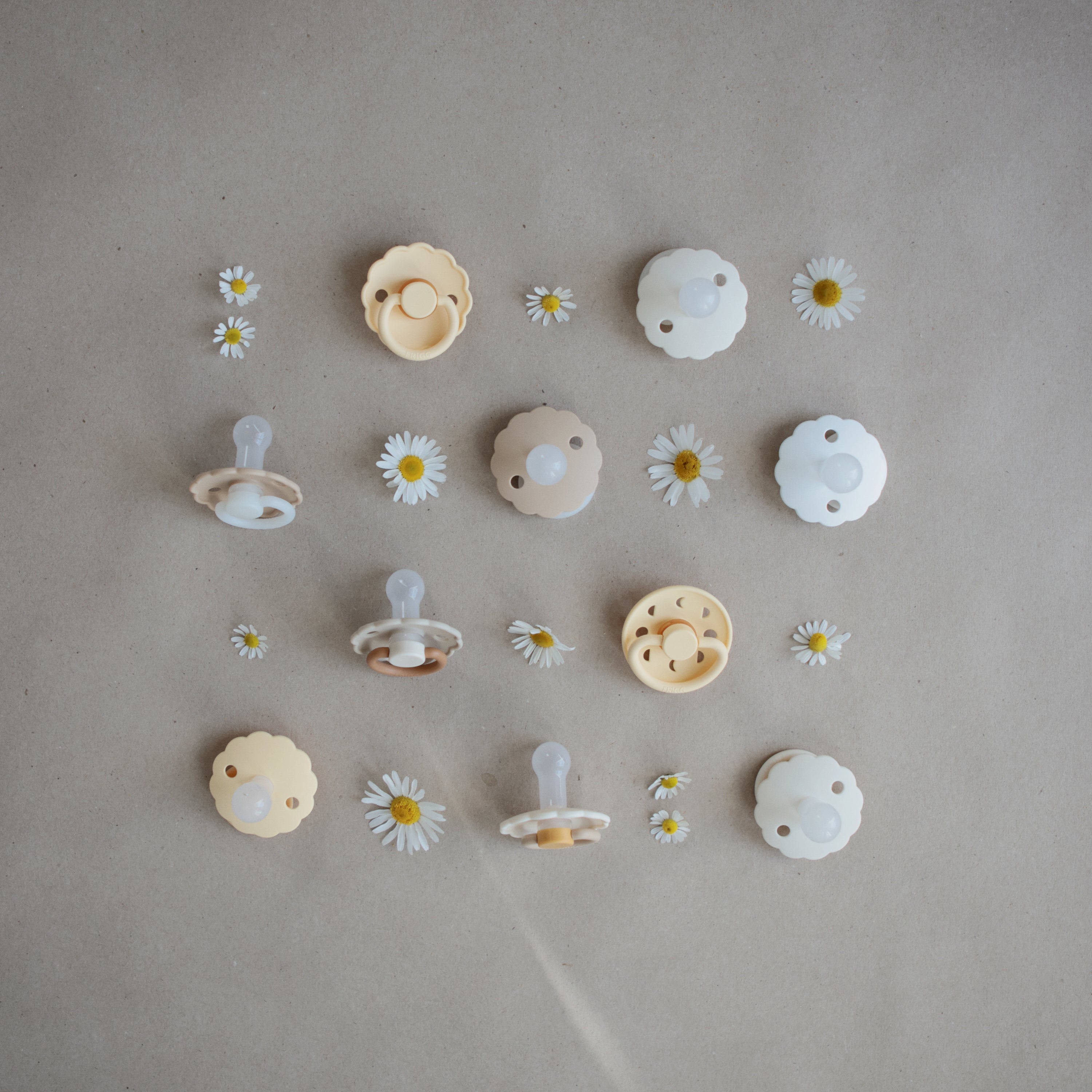 FRIGG Daisy Silicone Pacifier 2-Pack FRIGG PACIFIERS Mushie