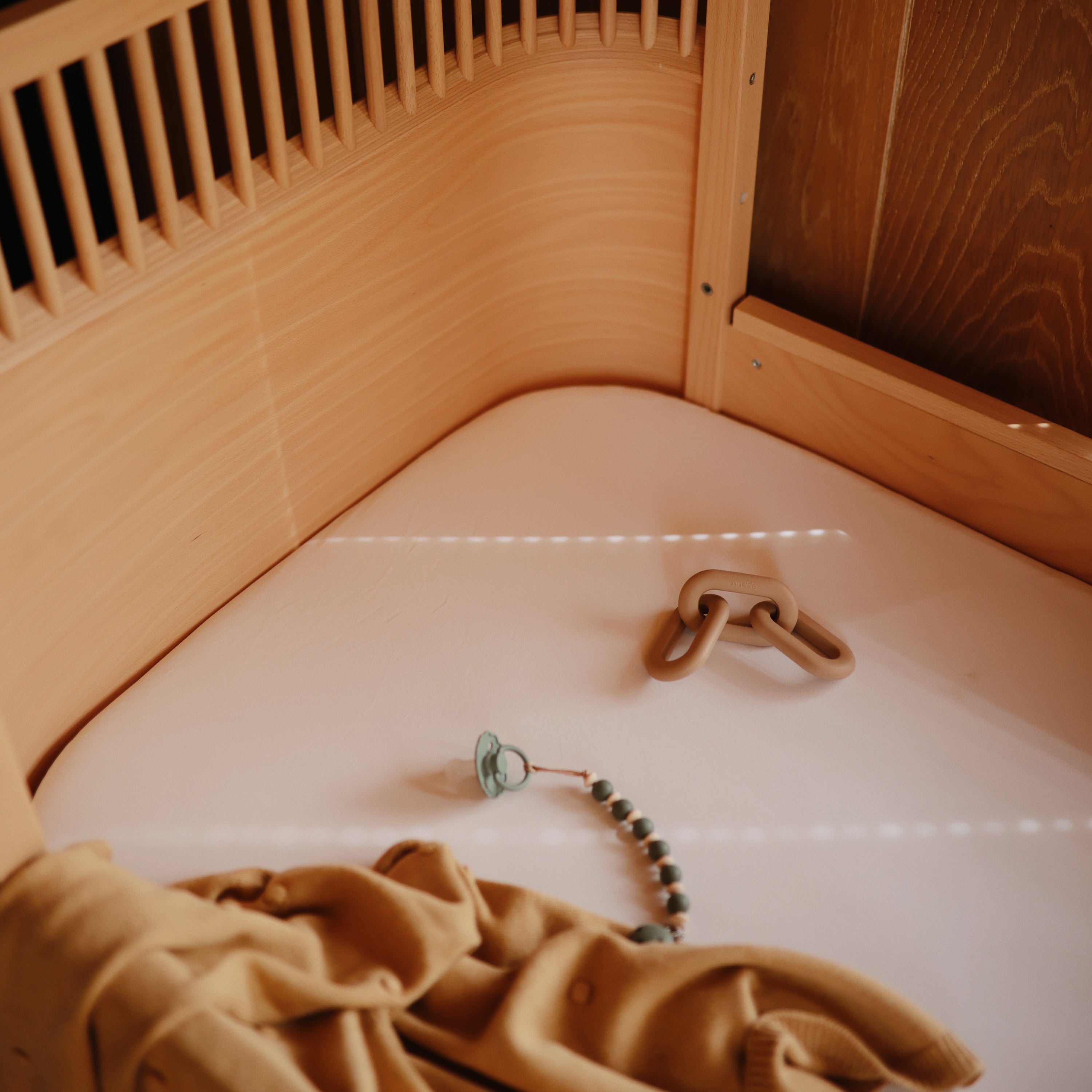 Stretchy MINI Crib Sheet crib sheets Mushie