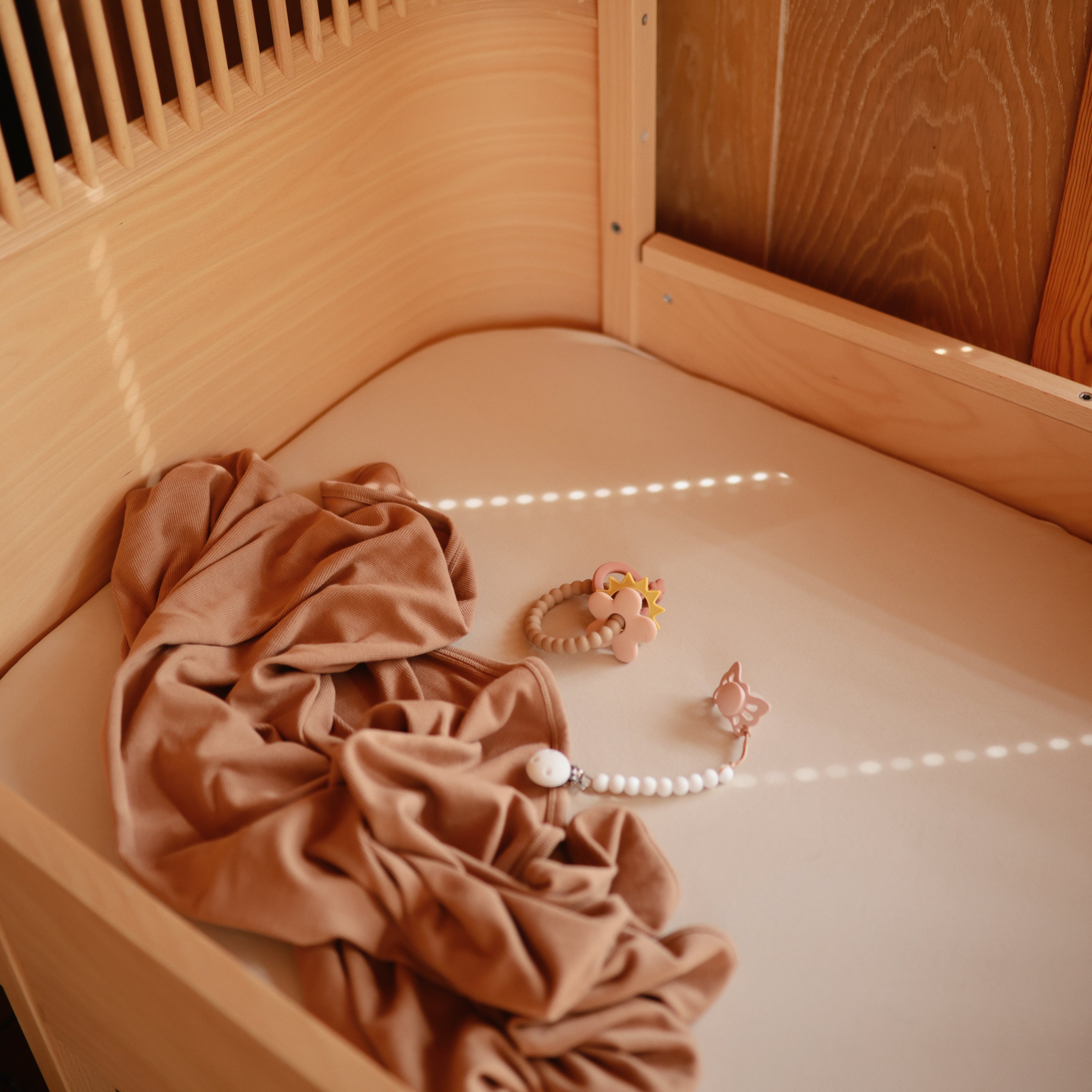 Stretchy MINI Crib Sheet crib sheets Mushie