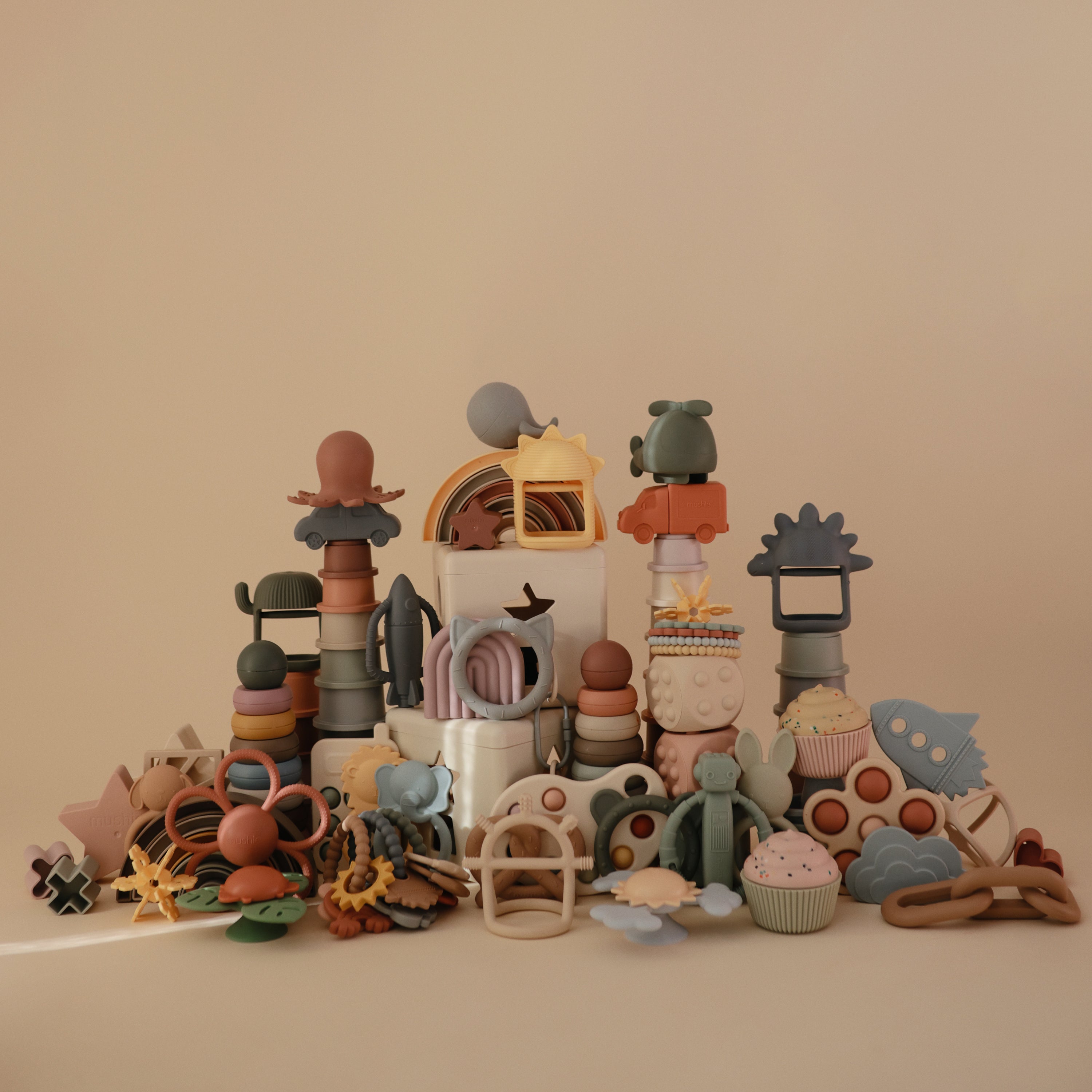 No-Drop Cactus Teether (Dried Thyme) teether Mushie