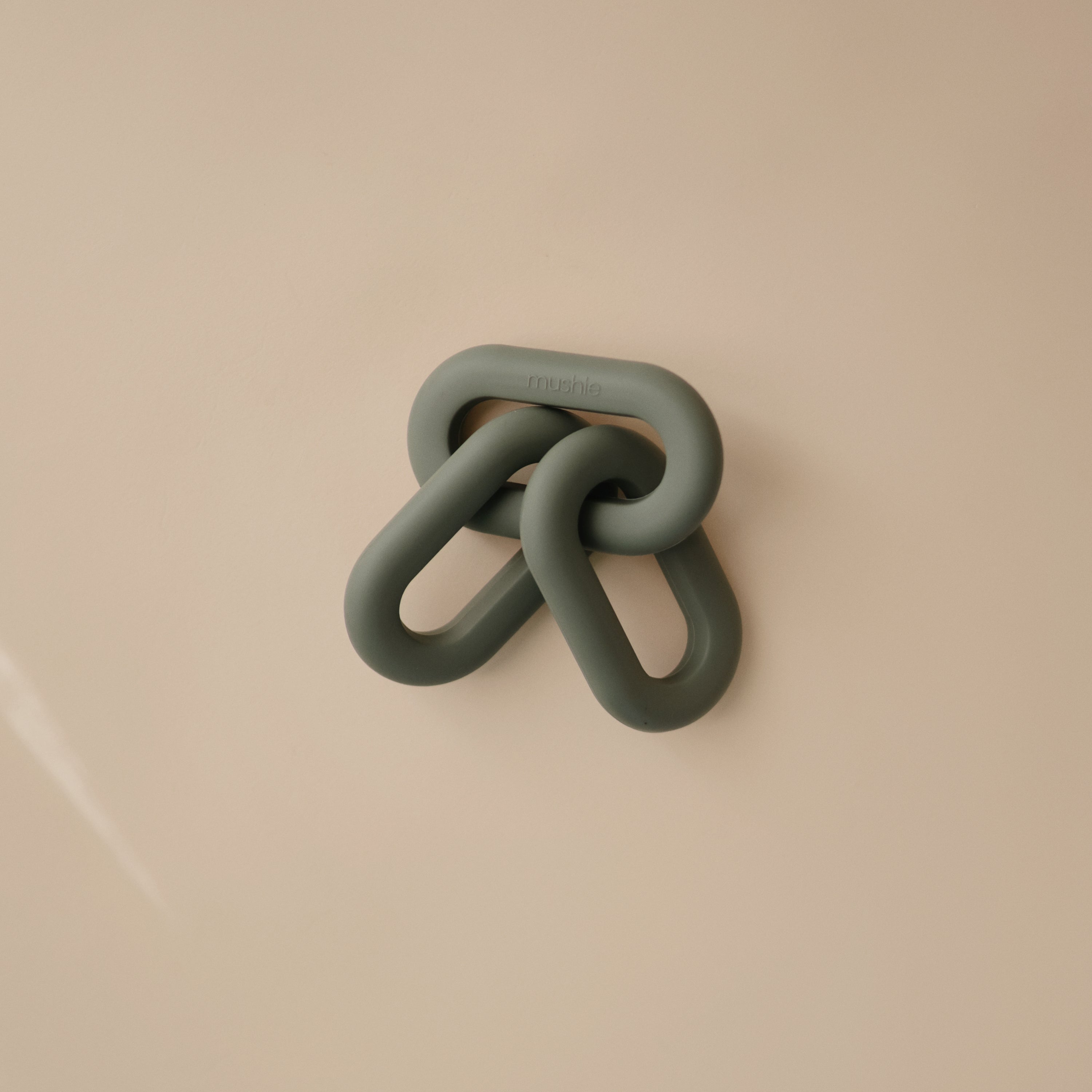 Links Teether teether Mushie