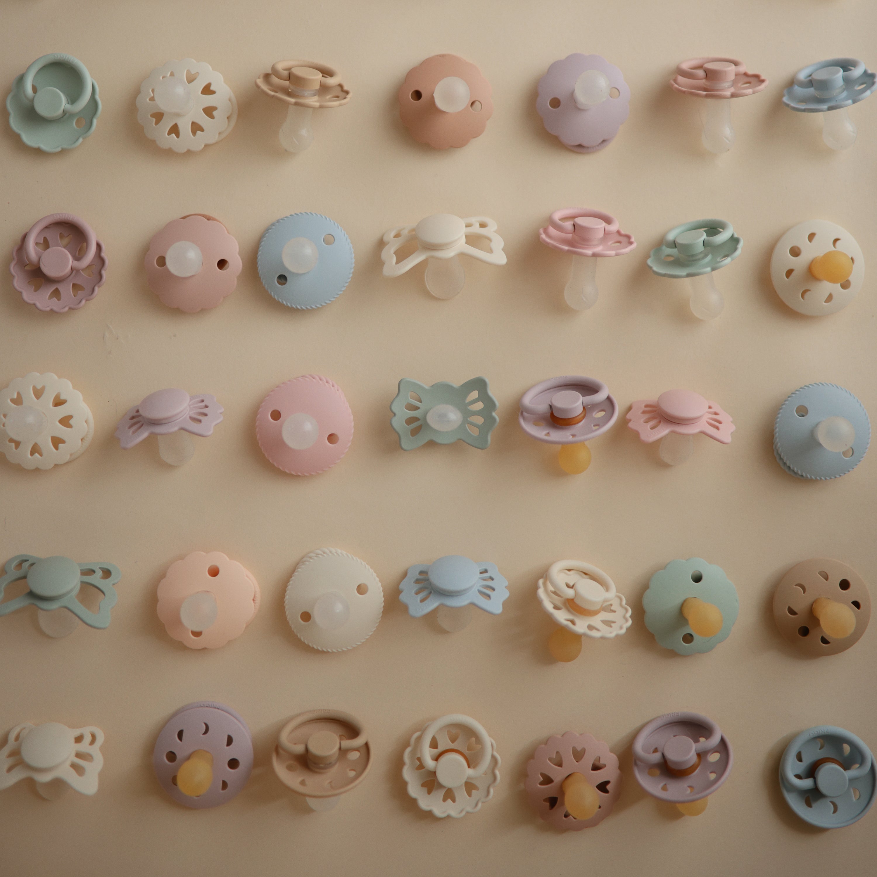 FRIGG Andersen Fairytale Natural Rubber Pacifier 2-Pack FRIGG PACIFIERS Mushie