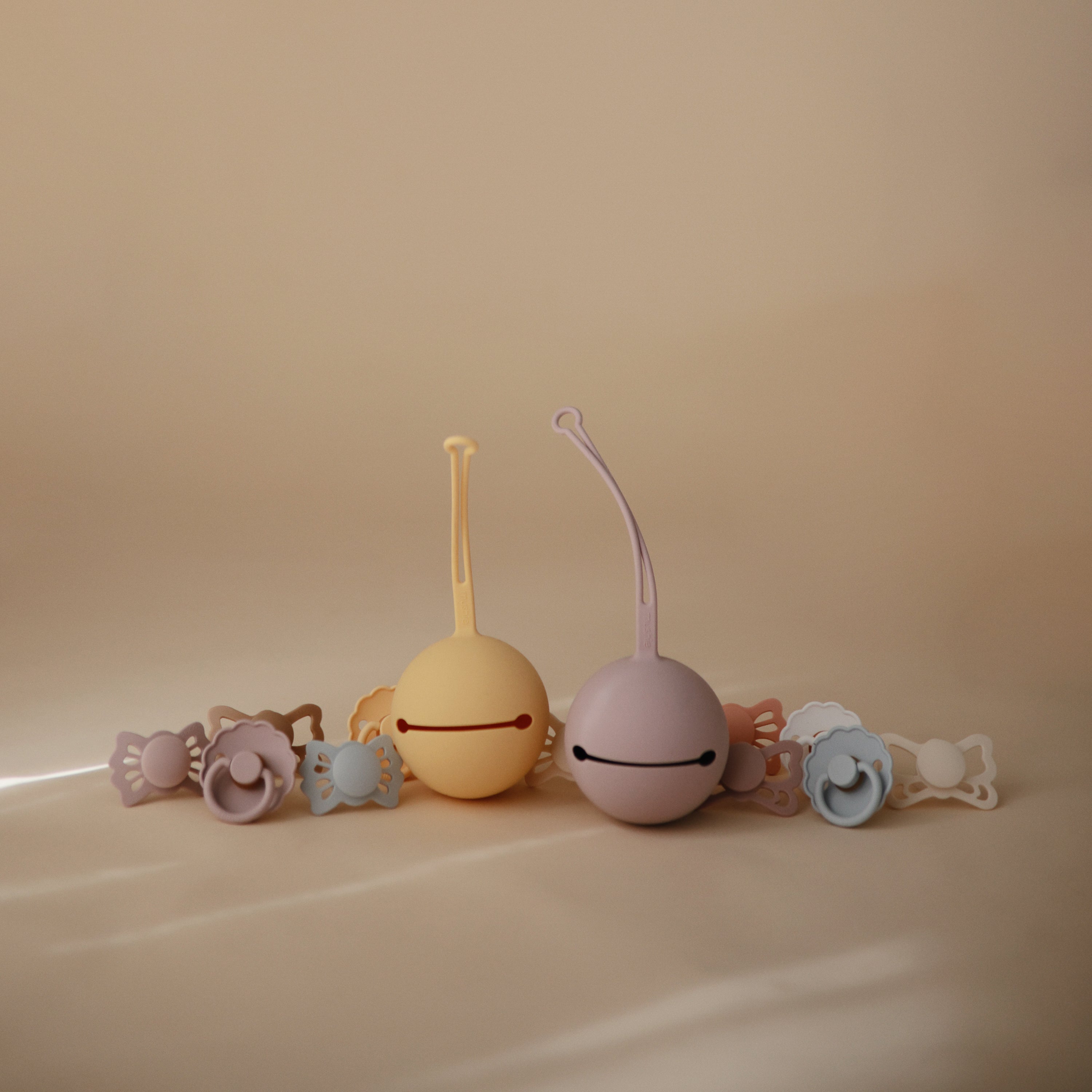 FRIGG Lucky Symmetrical Silicone Pacifier 2-Pack (0-6 Months) FRIGG PACIFIERS Mushie