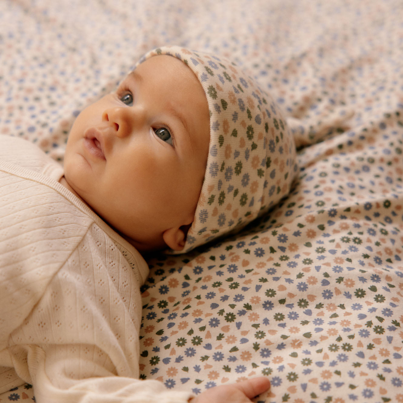 Cotton Knotted Beanie - Chamomile Blooms Print