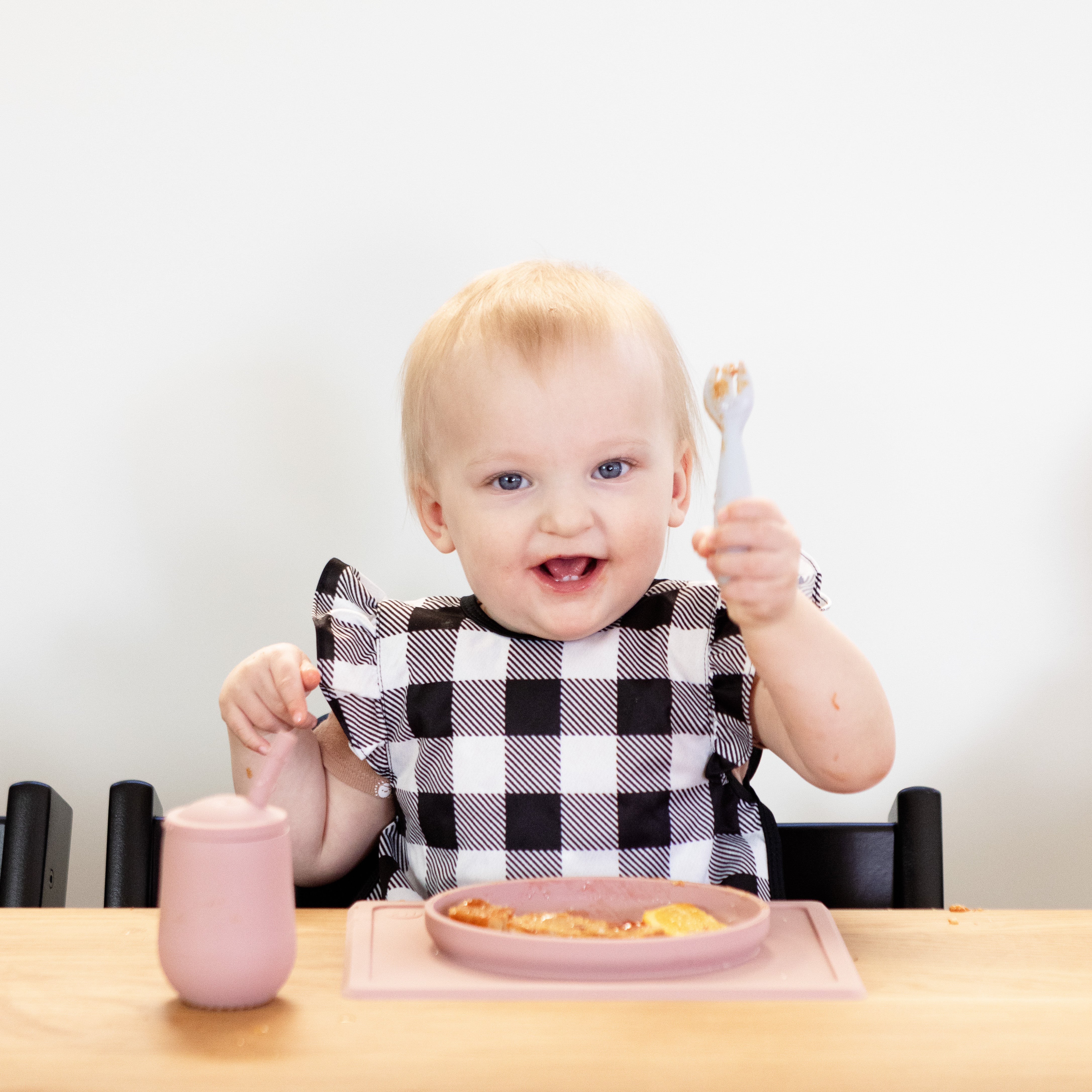 White Buffalo Plaid Flutter Bapron BapronBaby