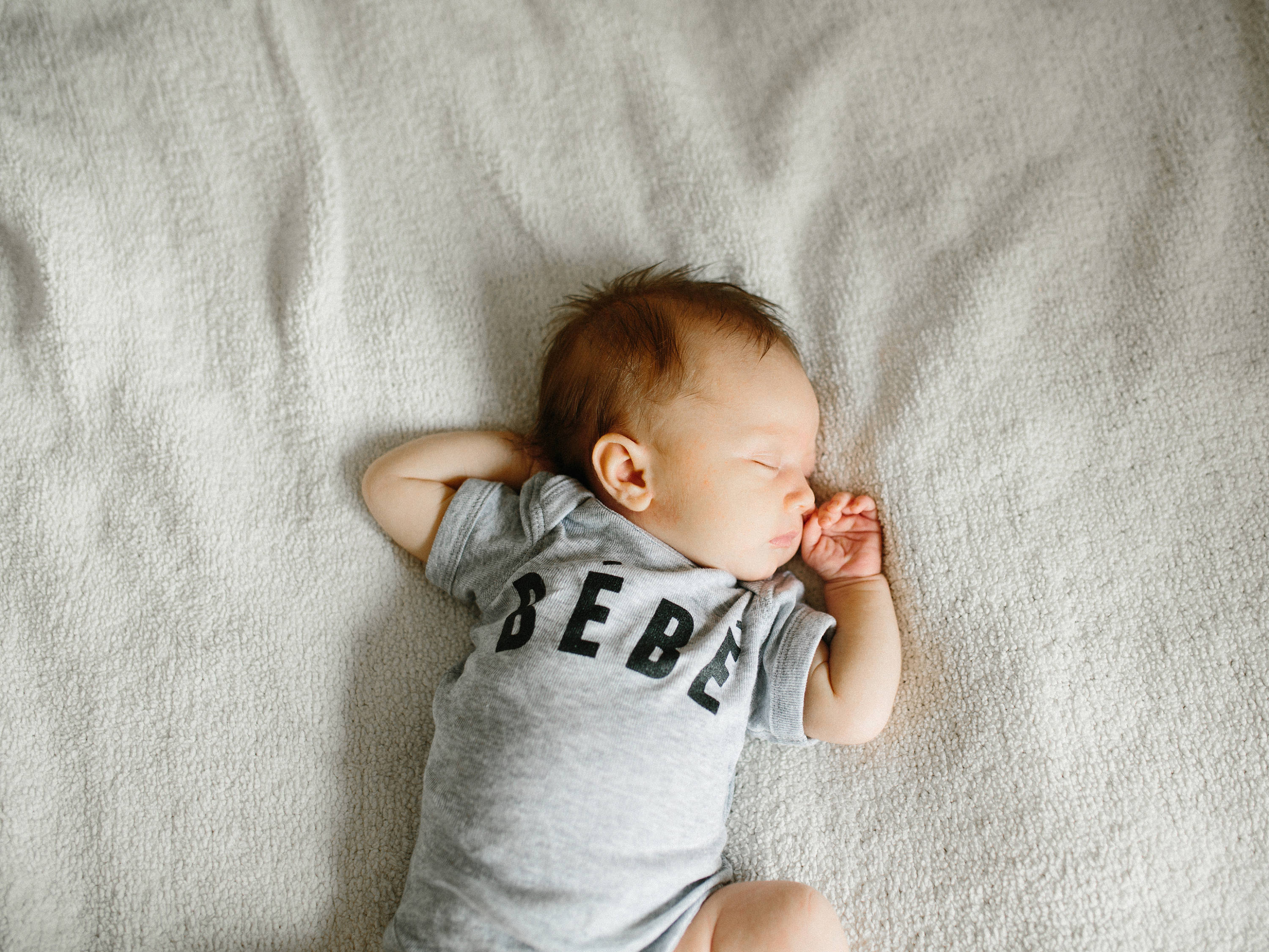Bébé Organic Baby Bodysuit
