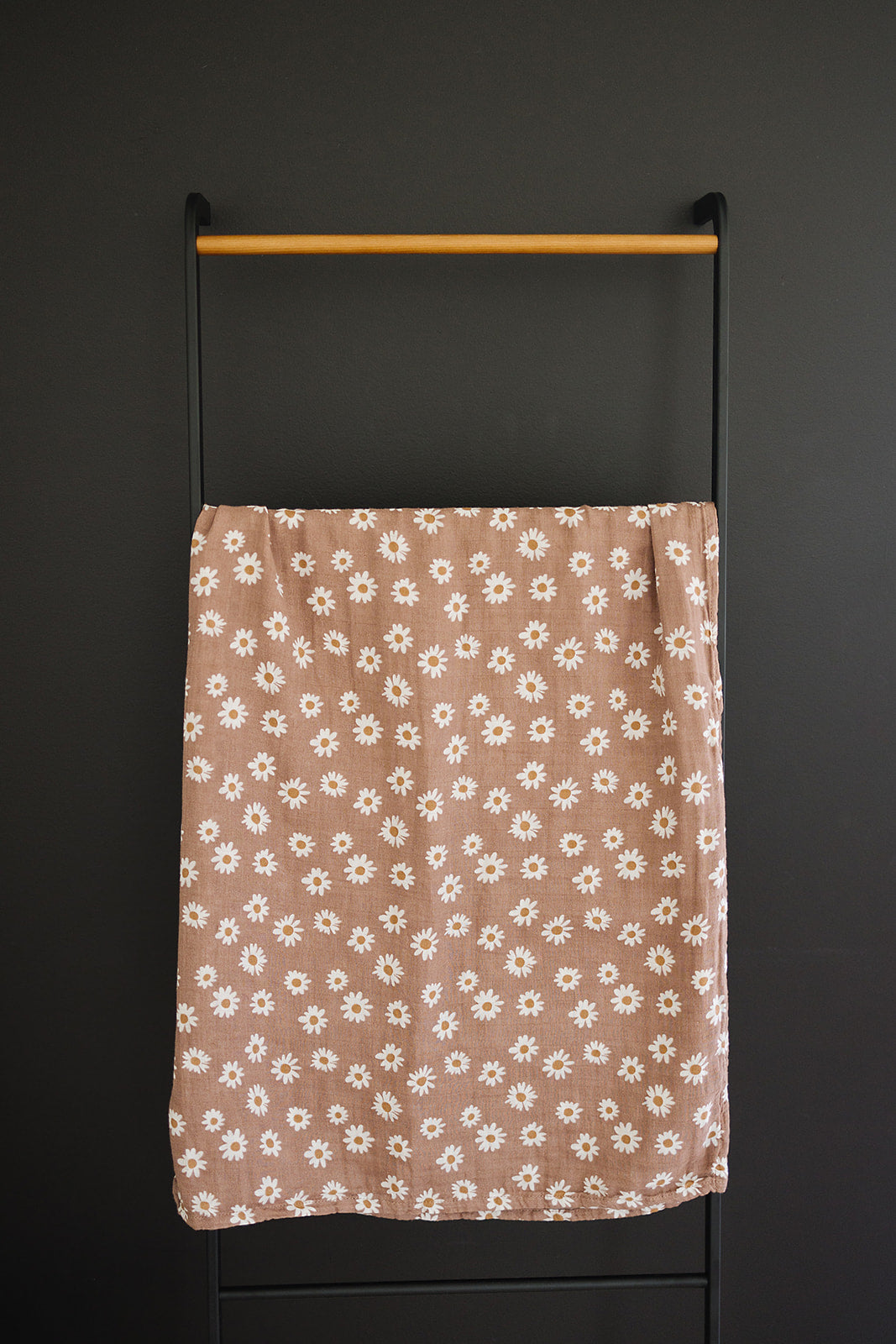 Daisy Dream Muslin Swaddle Blanket Mebie Baby