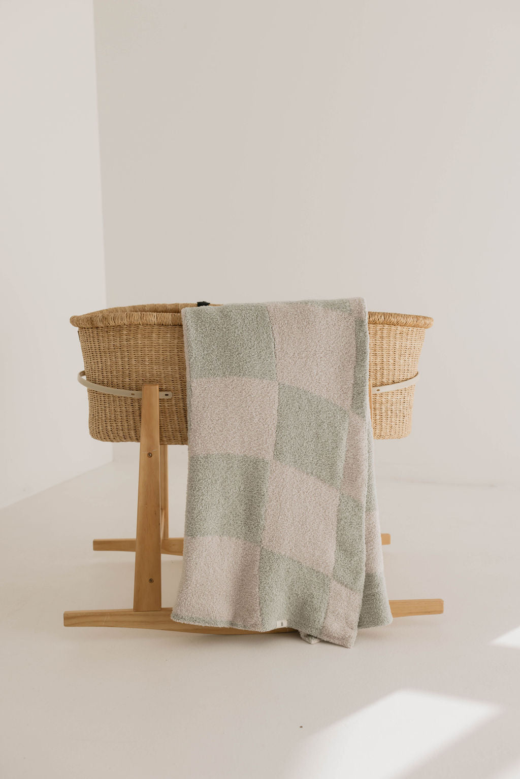 Plush Blanket | Sage Wavy Checkerboard