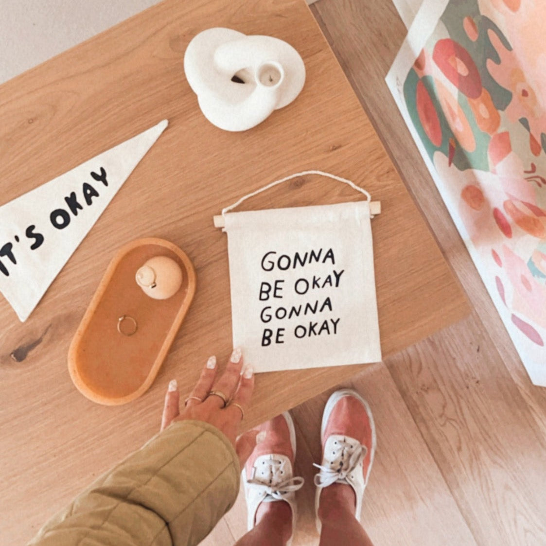 gonna be okay hang sign