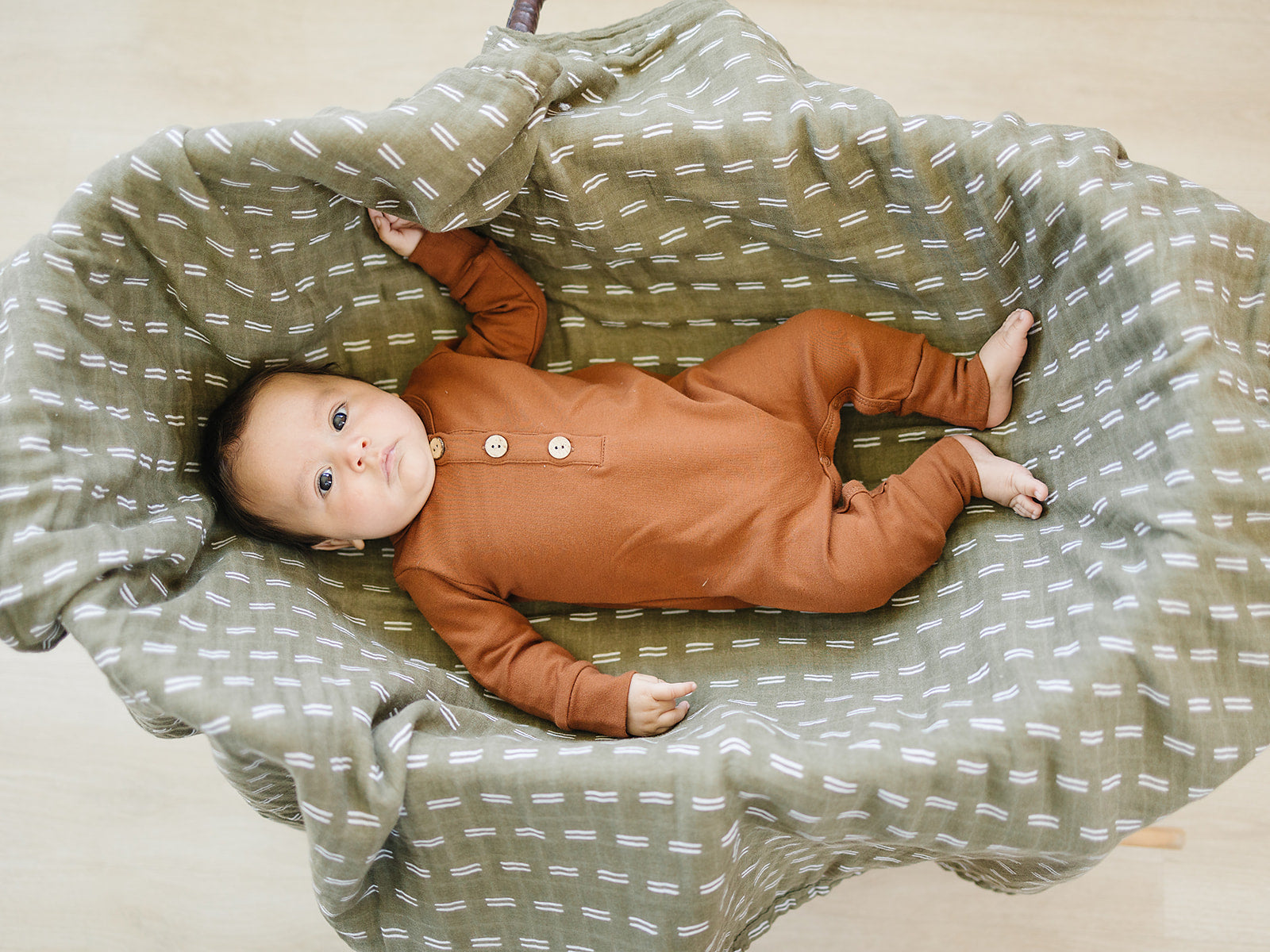 Olive Strokes Muslin Quilt Mebie Baby