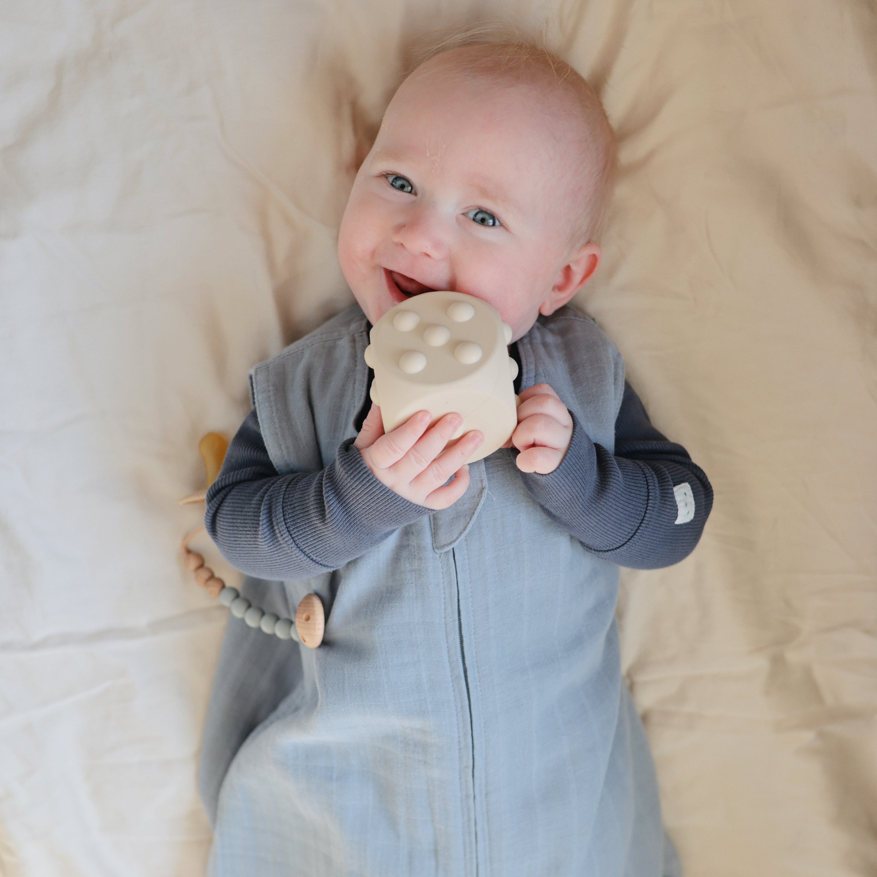 Silicone Pacifier Clip | Eva Pacifier Clip Mushie