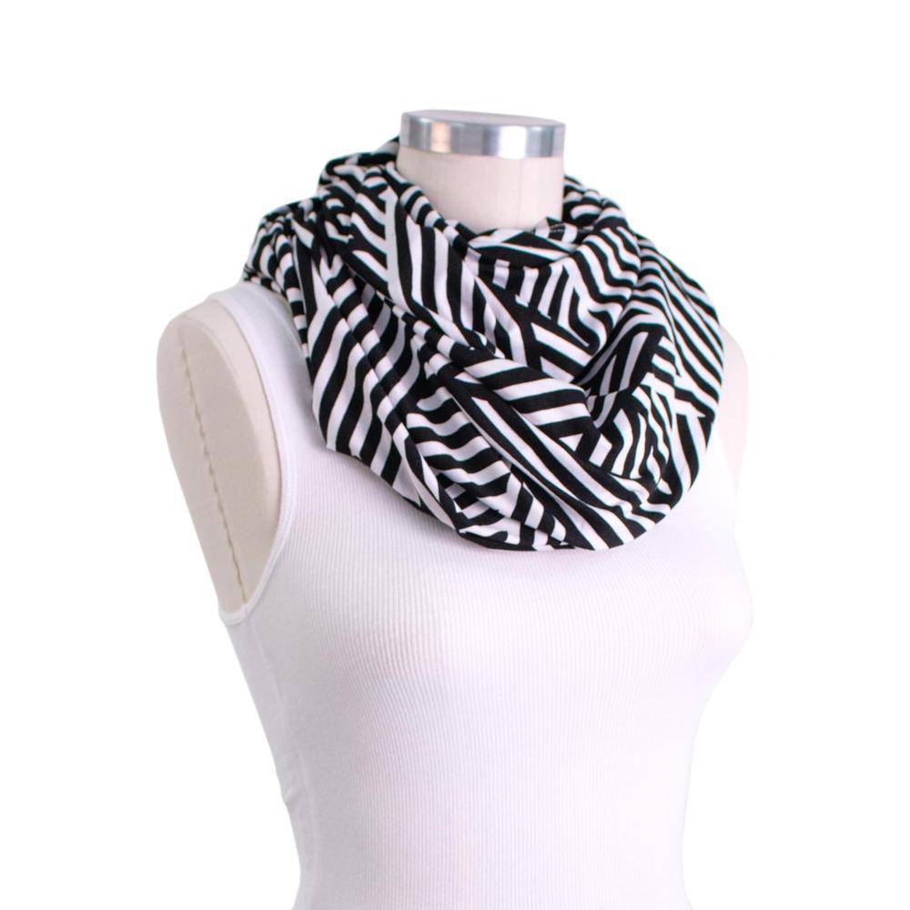 Knightsbridge 5-in-1 Multi-Use Nursing Cover 5 in 1 Bebe au Lait