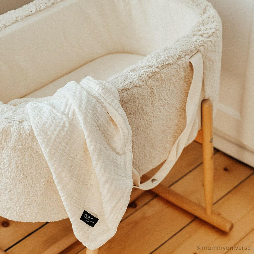 KUKO Moses Basket - Fur Baby Bed Charlie Crane
