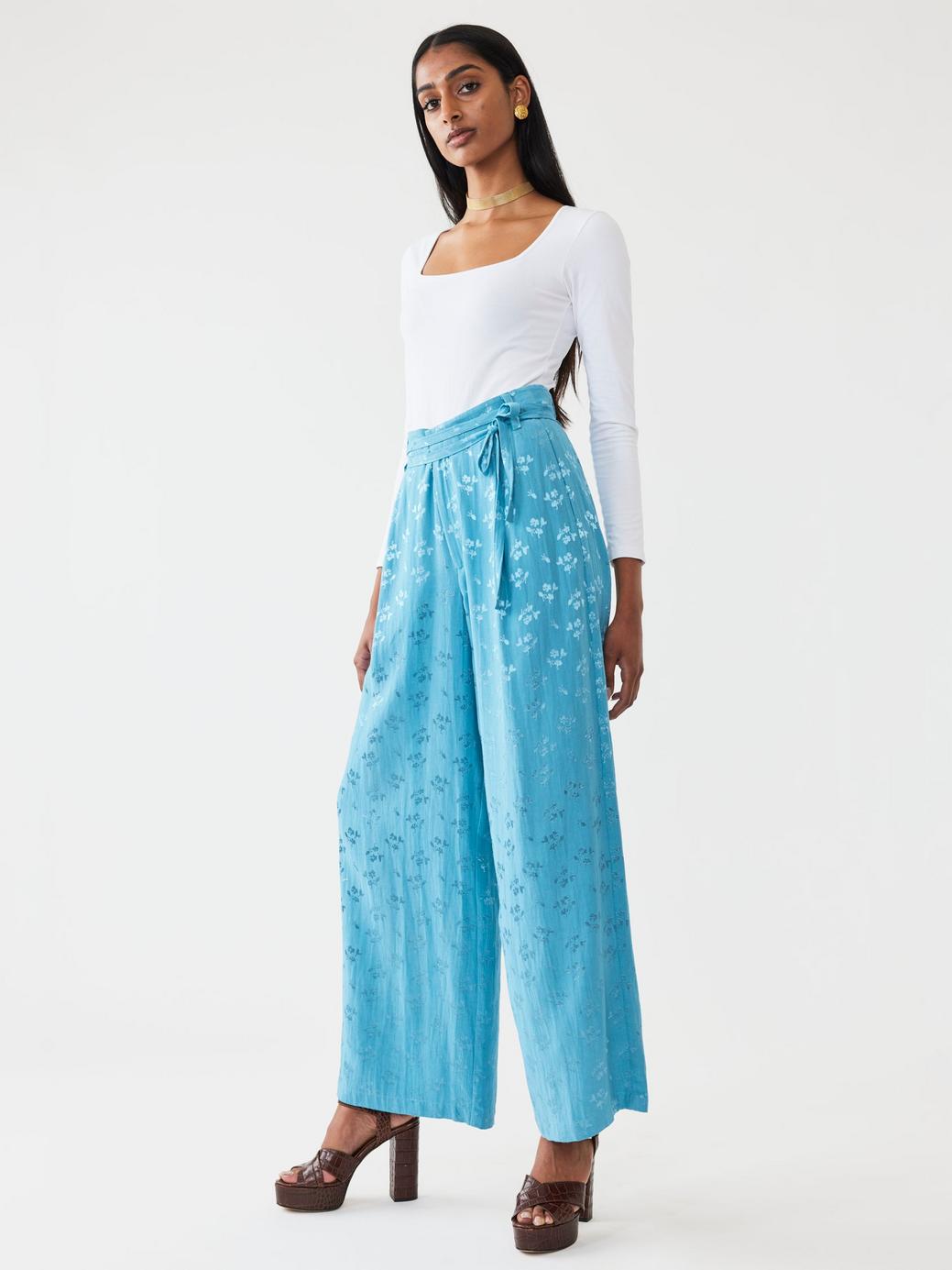 Willow Pant - Frozen Blue Bouquet
