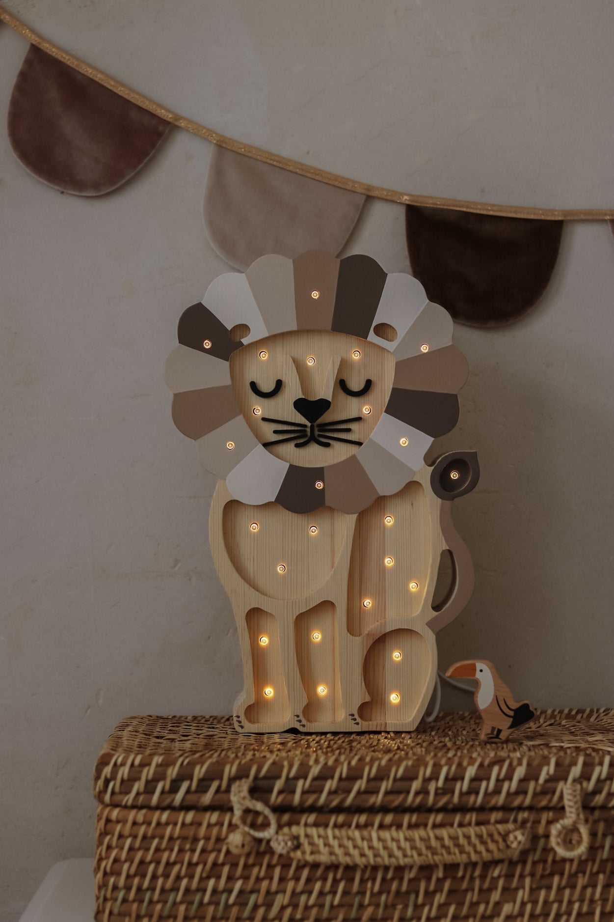 Little Lights Lion Lamp