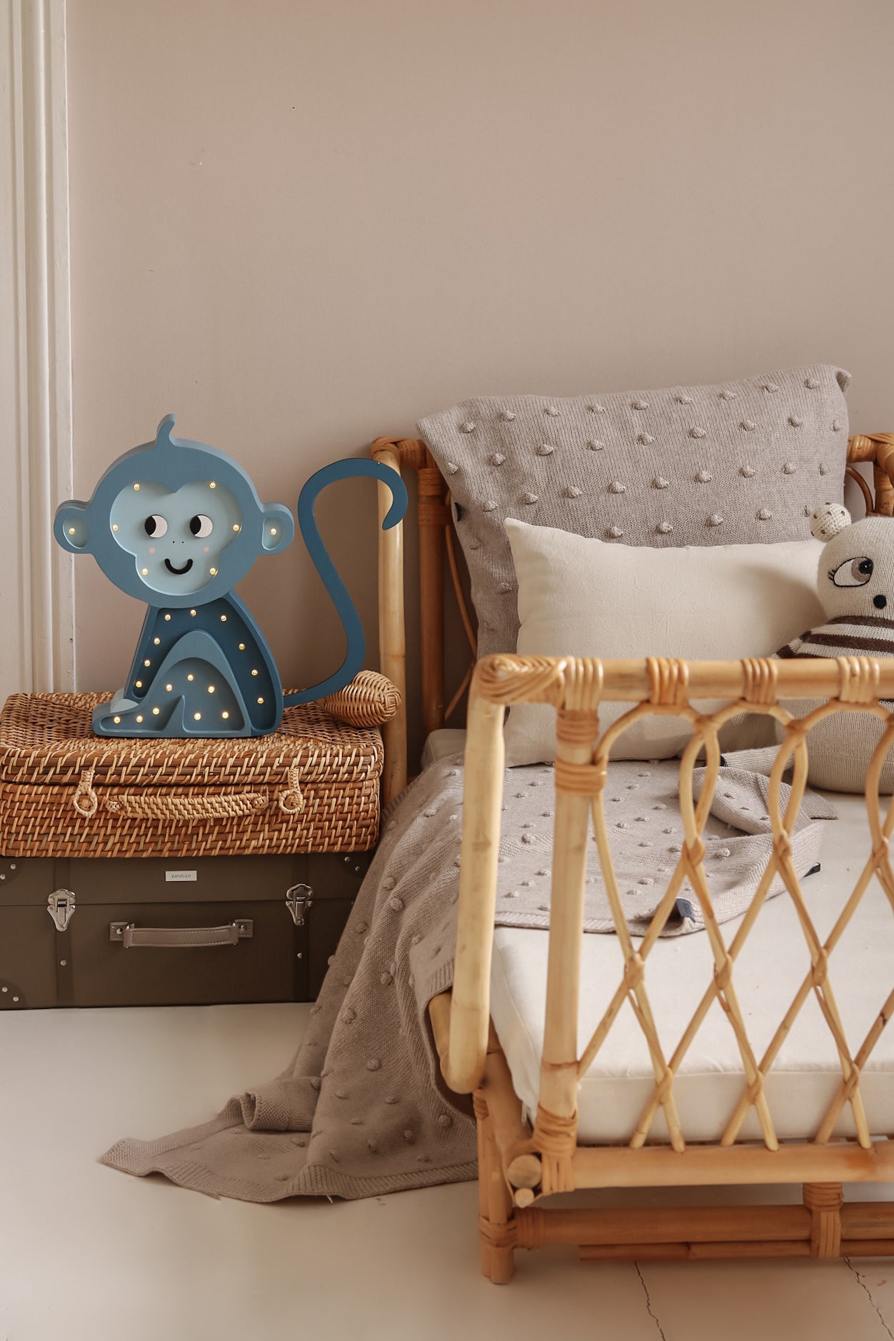 Little Lights Monkey Lamp