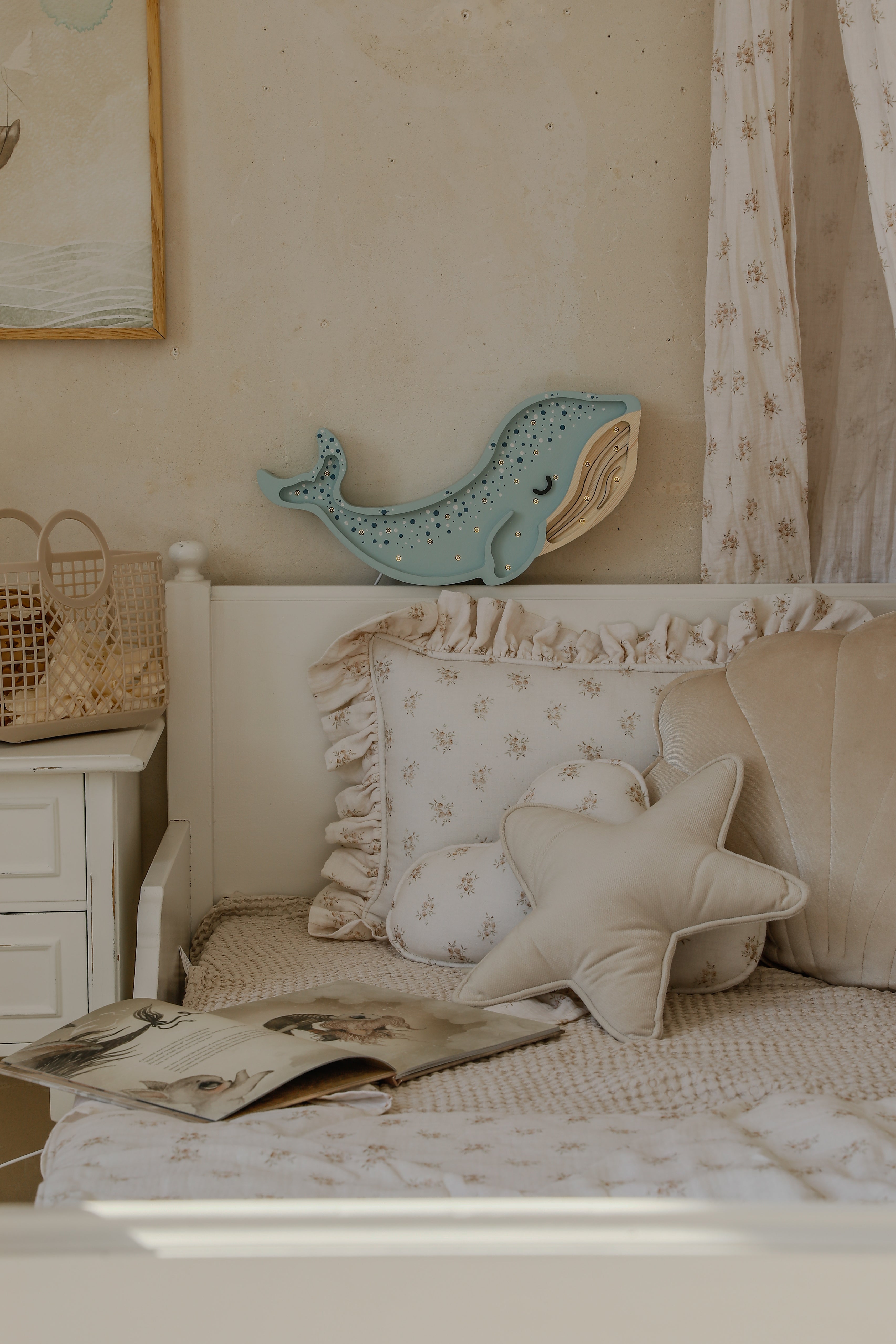 Little Lights Whale Lamp