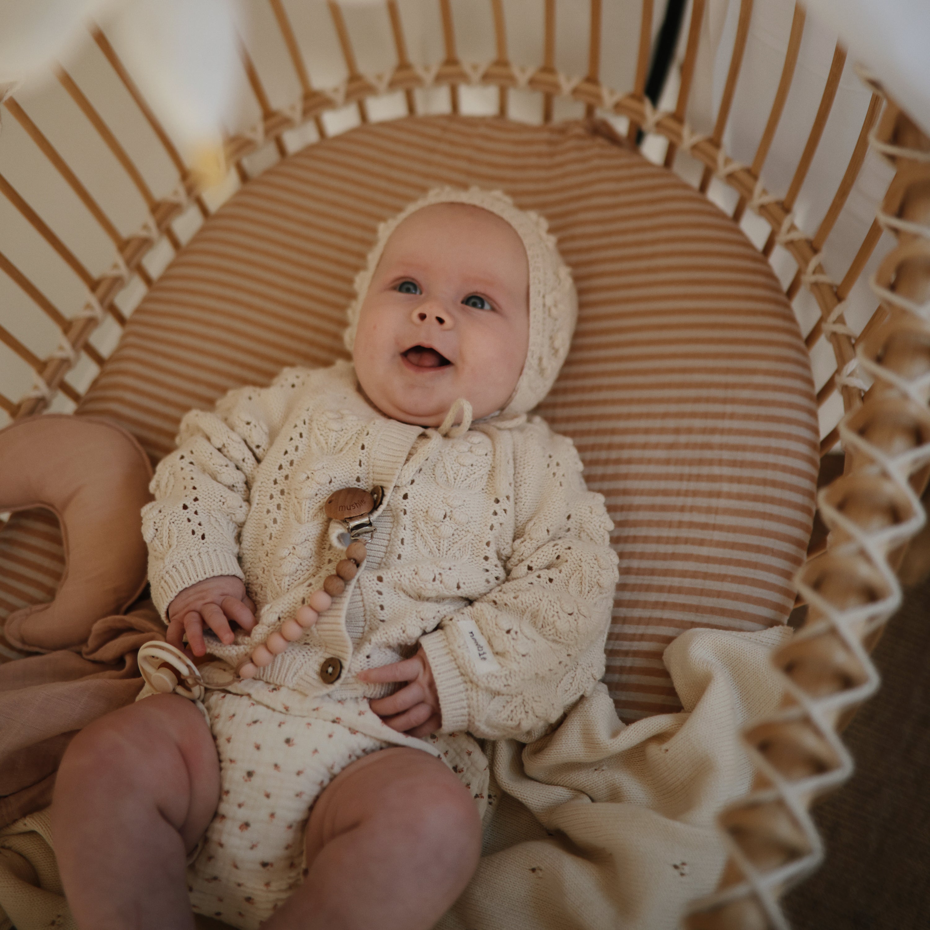 Moon Lovey Blanket blankets Mushie