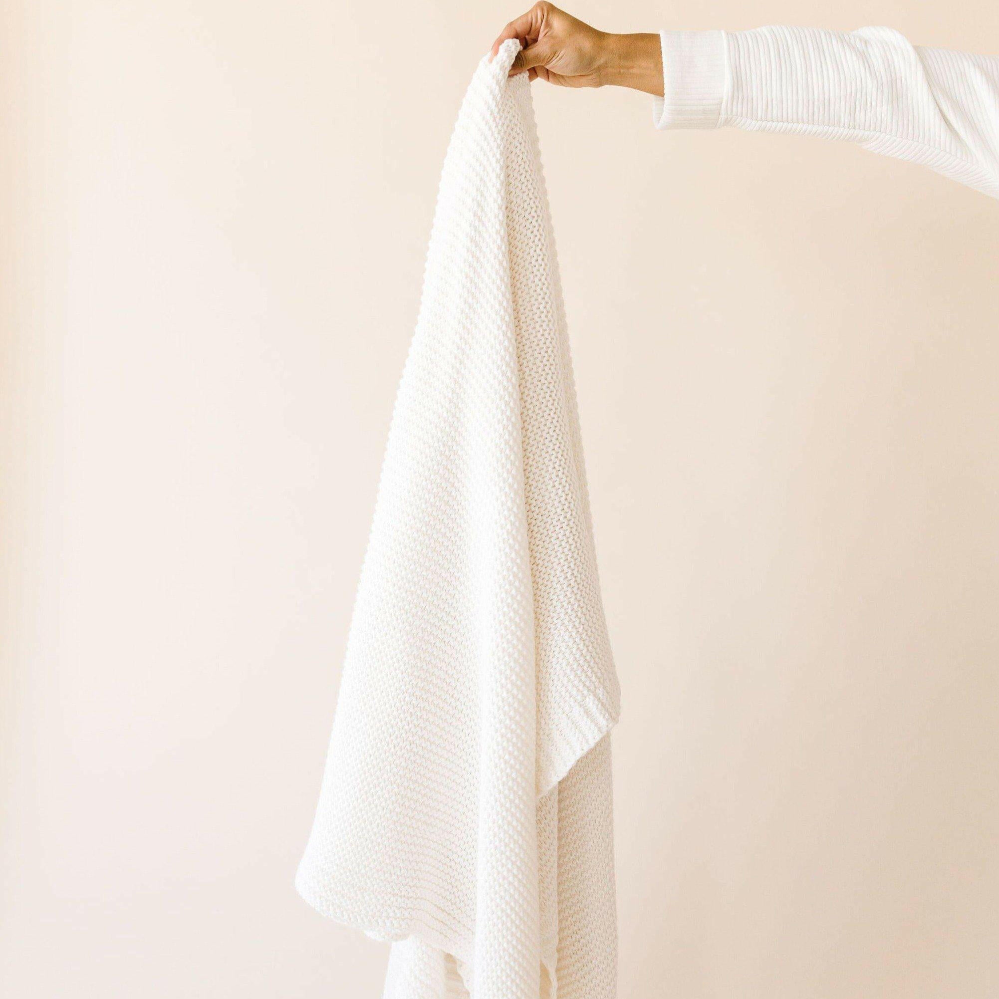 Chunky Knit Throw Blanket - Ella Ivory Throw Blanket Makemake Organics