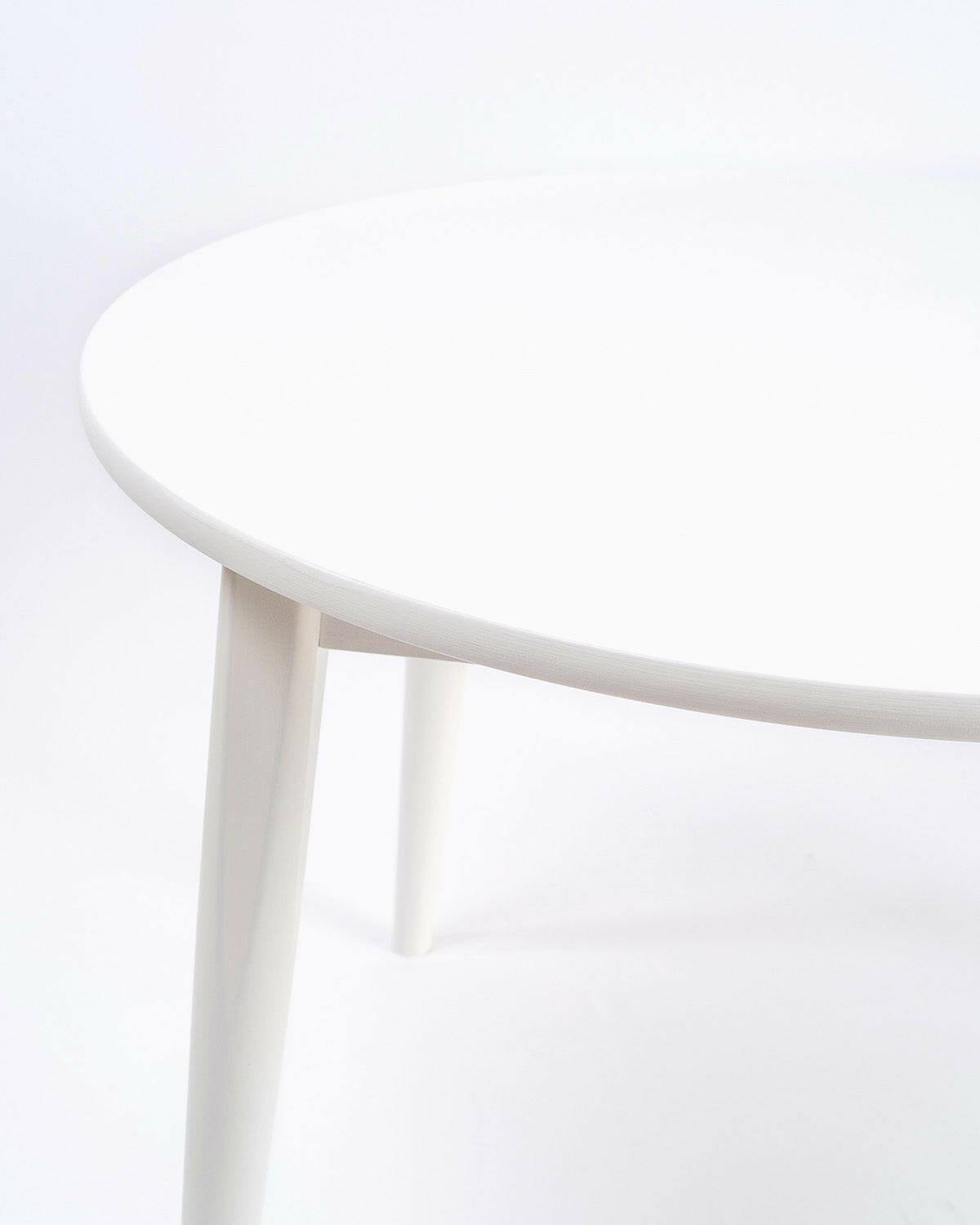 Crescent Table, Round Tables & Chairs Milton & Goose