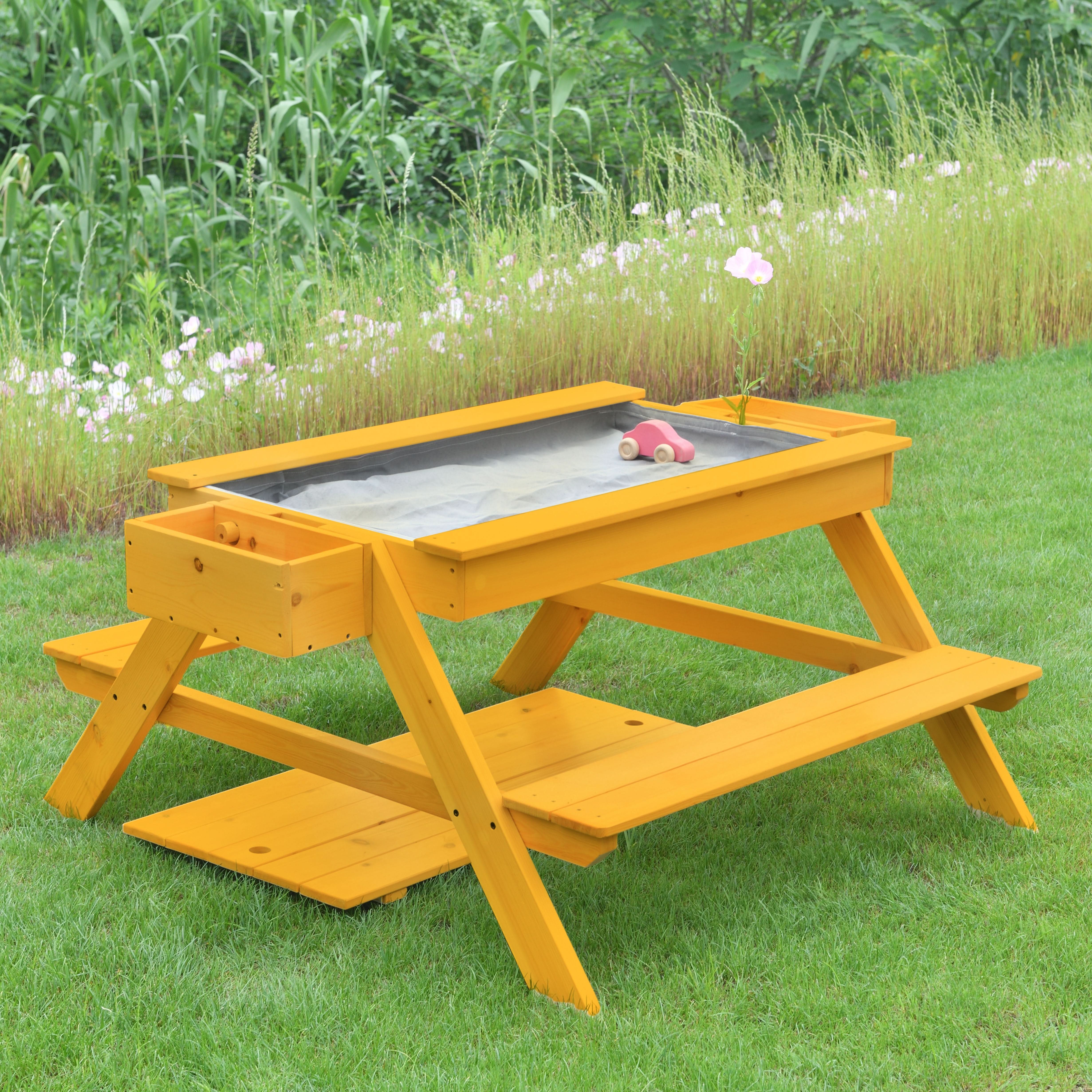 Mojave | Picnic & Sand Table