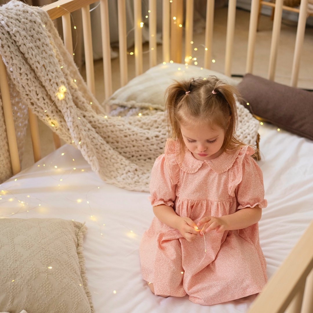 Montessori Floor Bed Frame for Toddlers with Fence (200х120 cm) Beds Goodevas