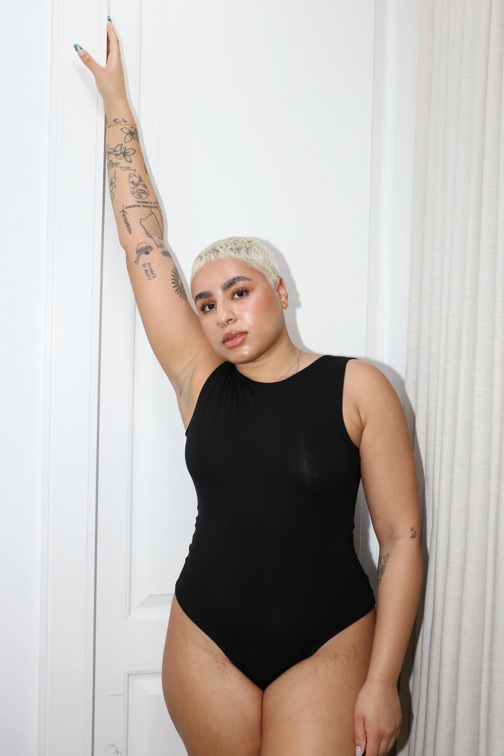 Backless Thong Bodysuit - Black