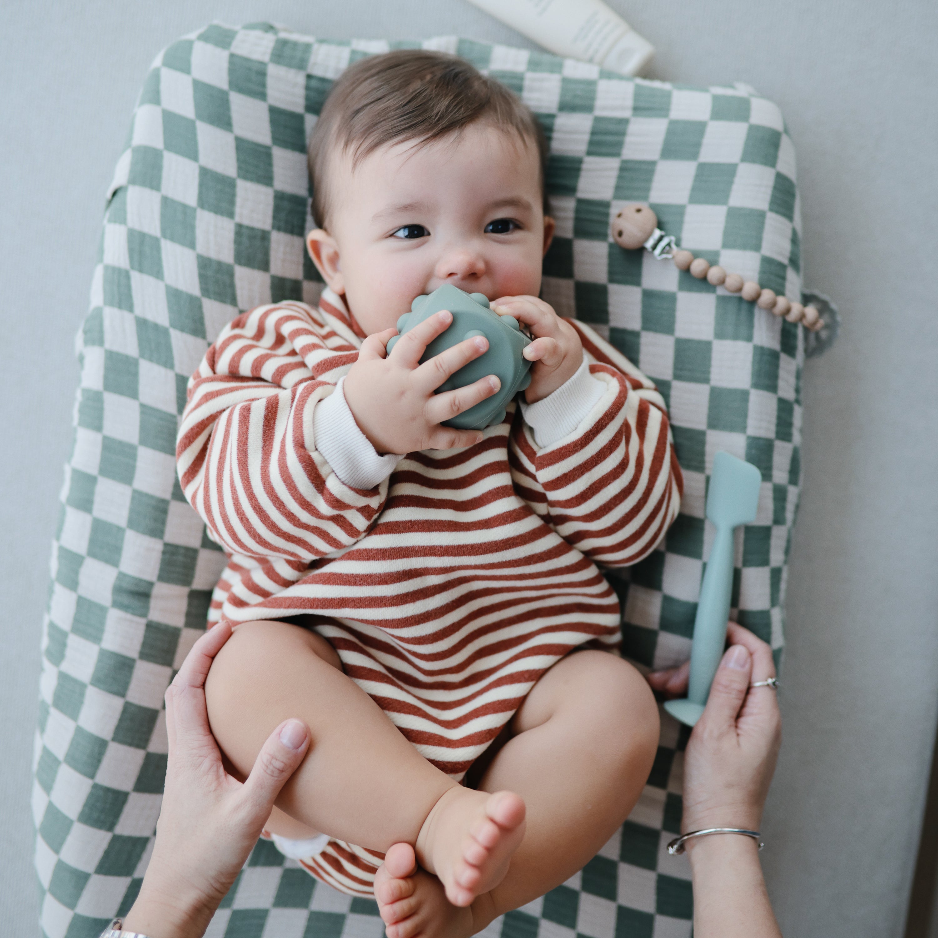 Dice Press Toy 2-Pack Press Toy Mushie