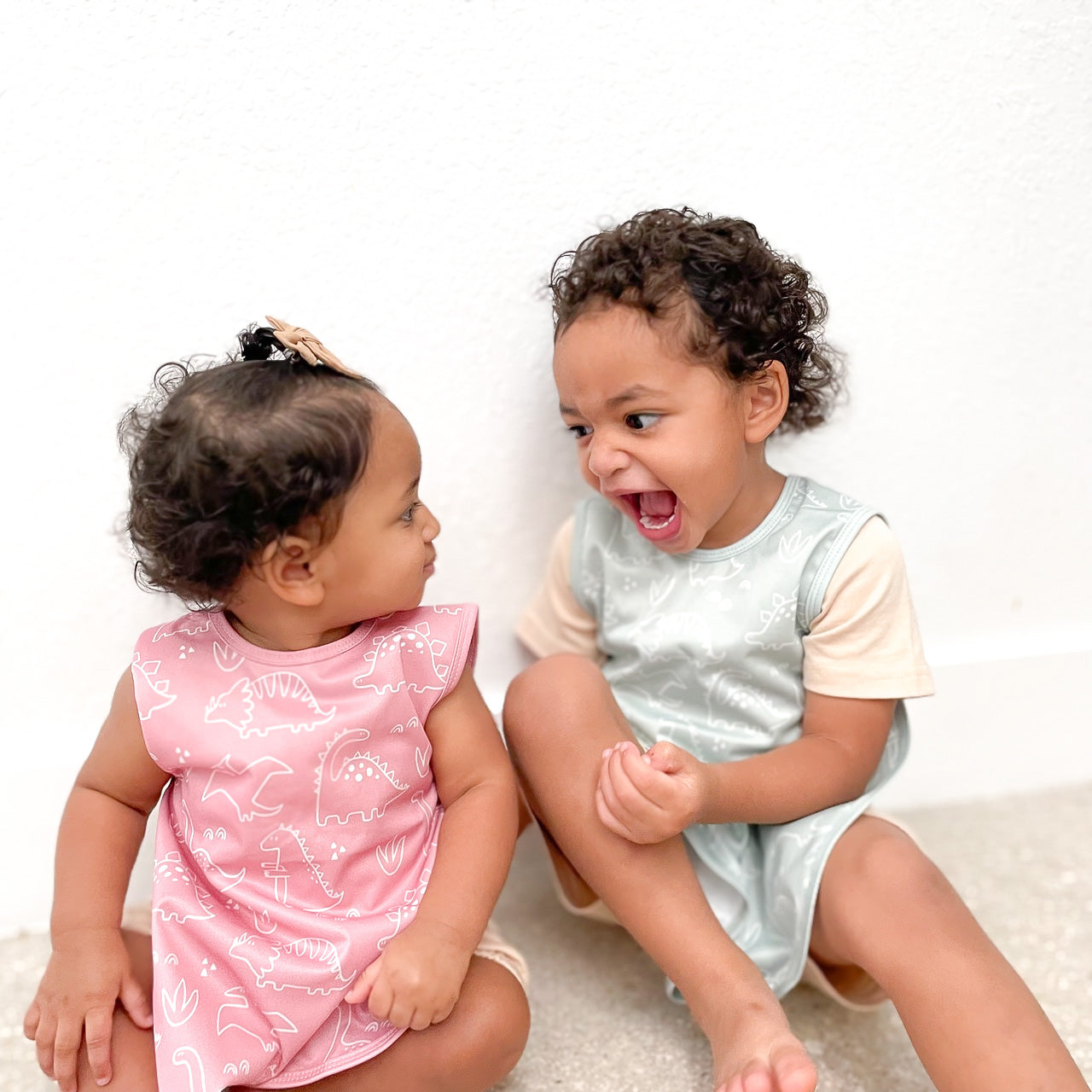 Dino Friends - Blush Bapron BapronBaby