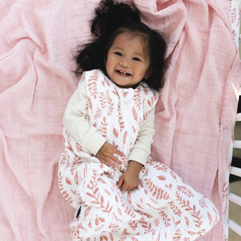 Pink Leaves Bedtime Sleeper Bedtime Sleeper Bebe au Lait 12-24M