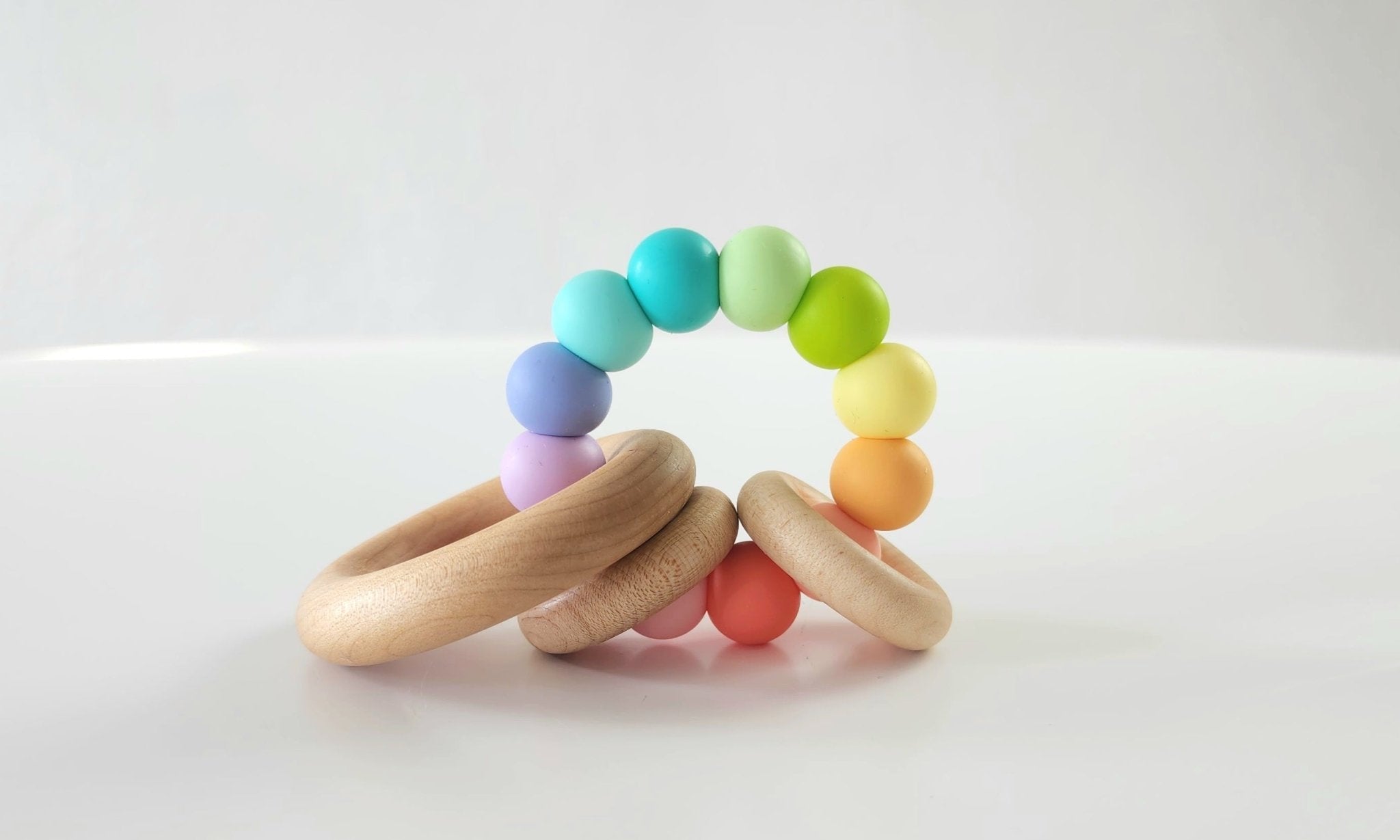 Saturn Ring Wooden Baby Teether Pacifiers & Teethers Bannor Toys Confetti