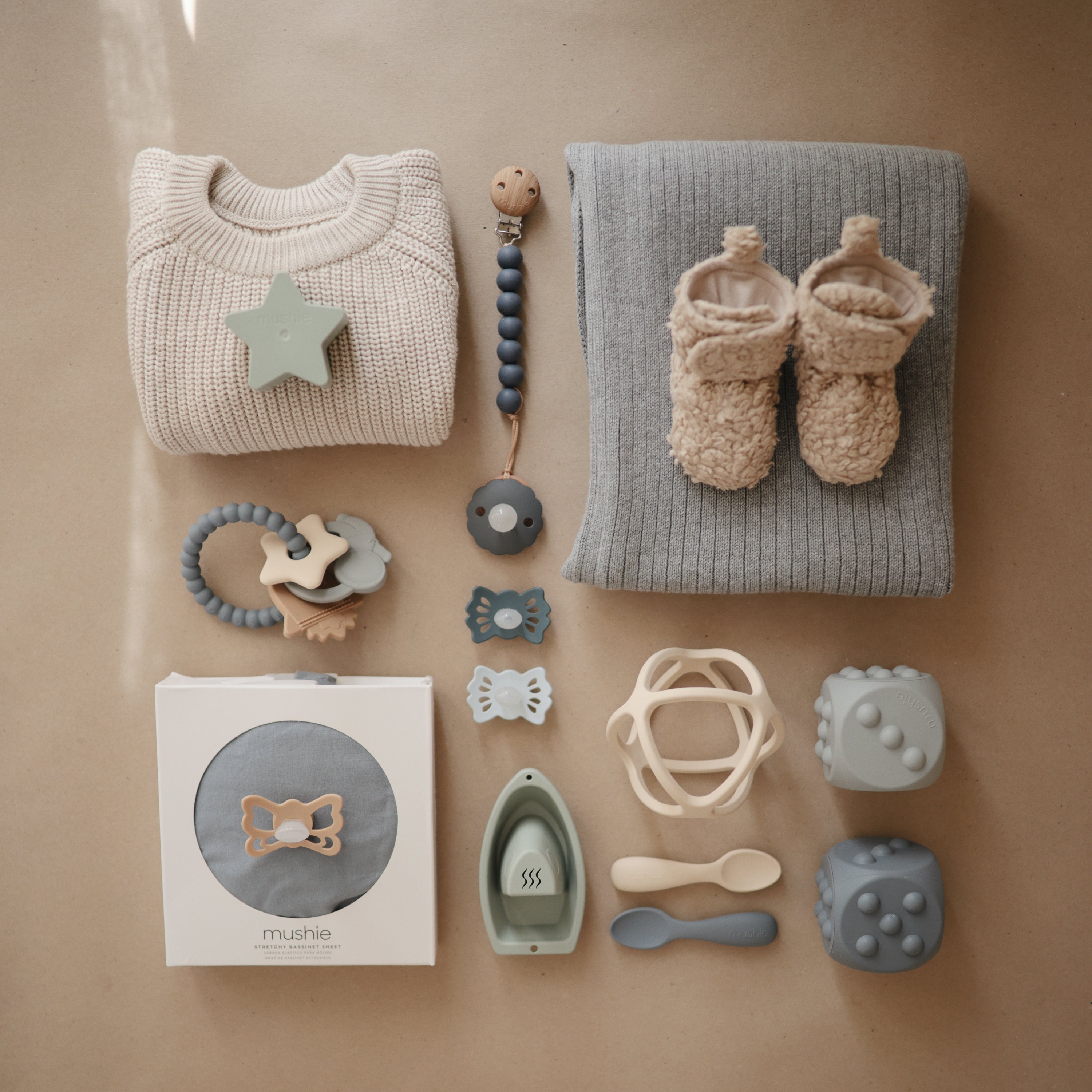 Silicone Toddler Starter Spoons 2-Pack silicone tableware Mushie