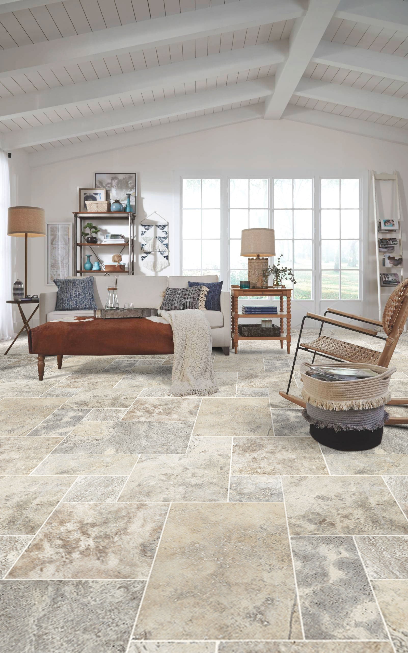 Silver Antique Pattern Unfilled, Tumbled - Livfloors Collection