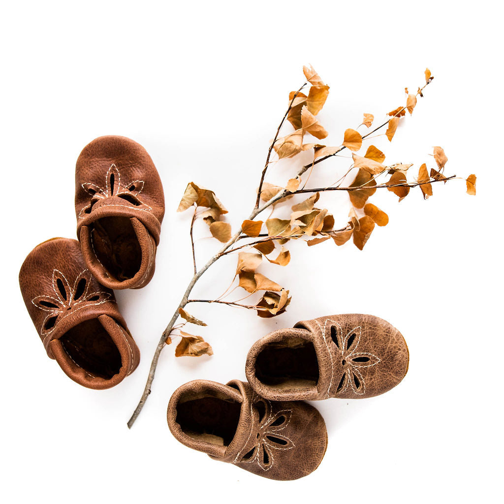 Rust & W. Wood DAISY SANDALS Shoes Baby and Toddler Baby Shoes Starry Knight Design