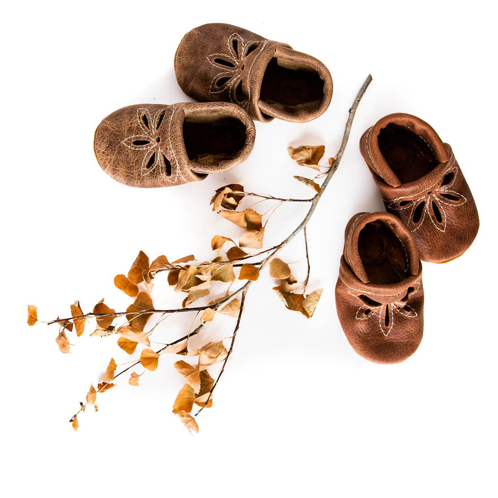 Rust & W. Wood DAISY SANDALS Shoes Baby and Toddler Baby Shoes Starry Knight Design