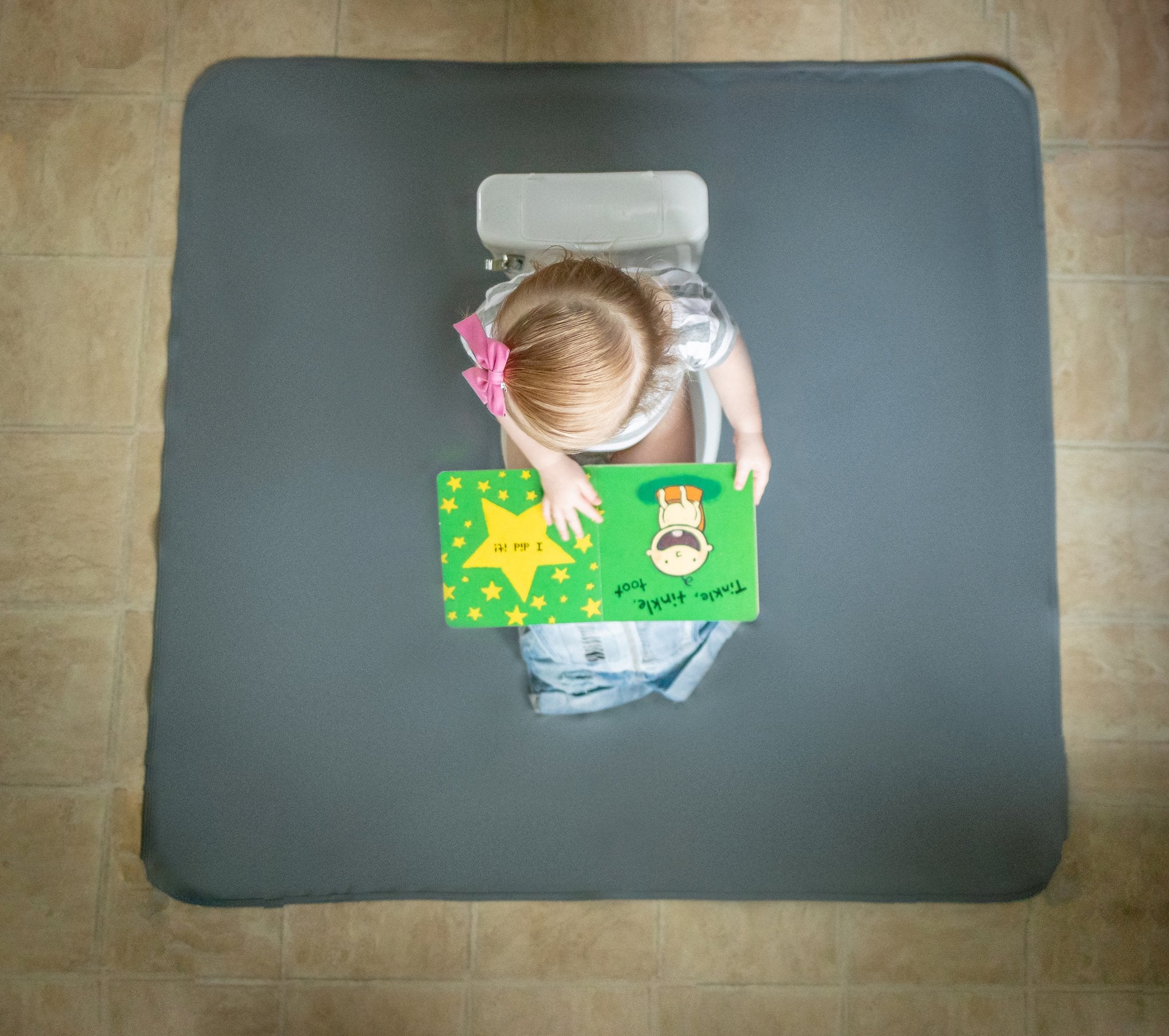 Solid Slate Minimalist Splash Mat - A Waterproof Catch-All for Highchair Spills and More! BapronBaby