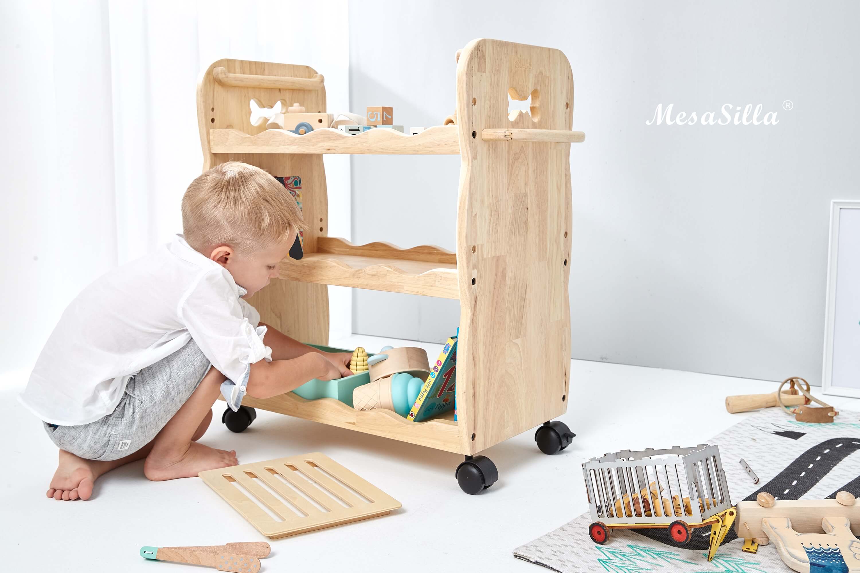 Mesasilla Solid Wood Trolley with 3 Tiers and Lockable Casters MesaSilla USA