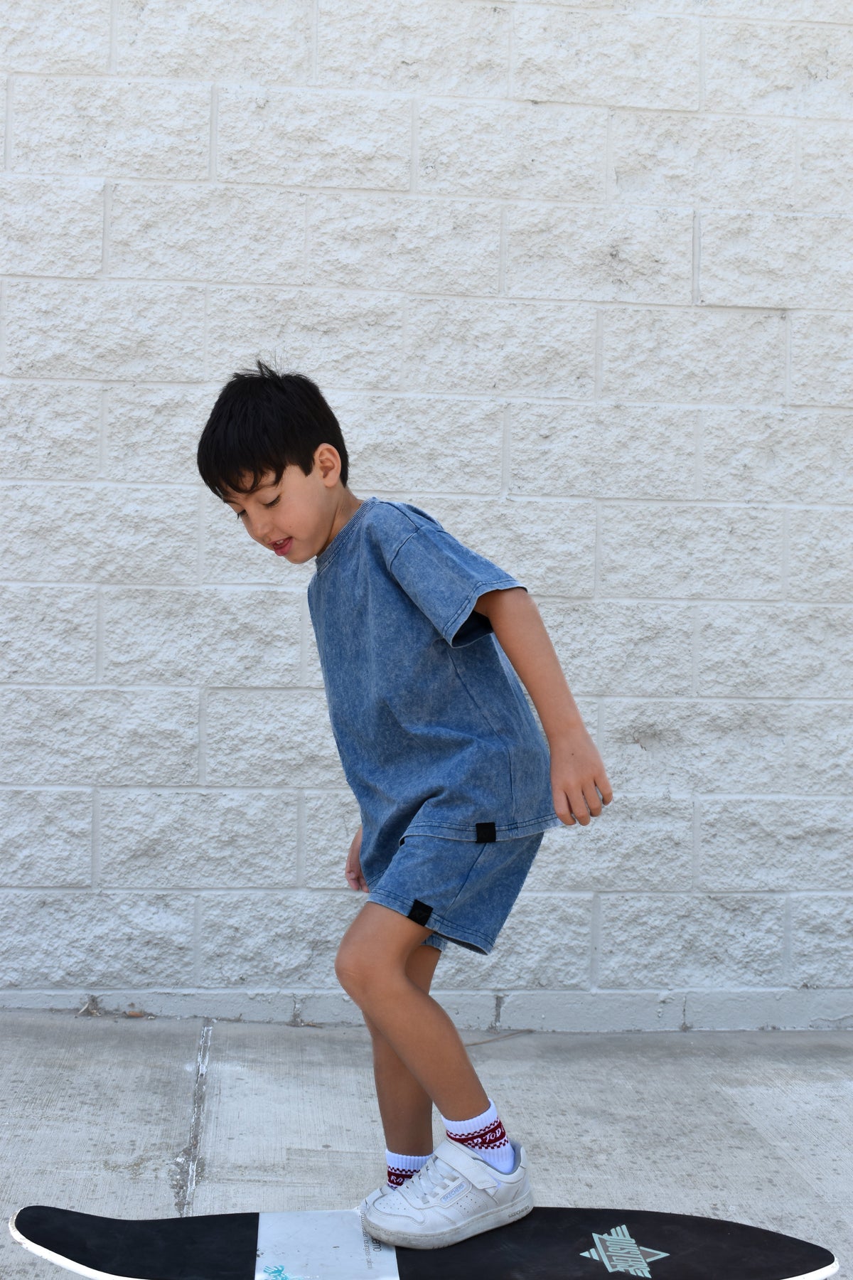STONE WASH SHORTS - VINTAGE BLUE