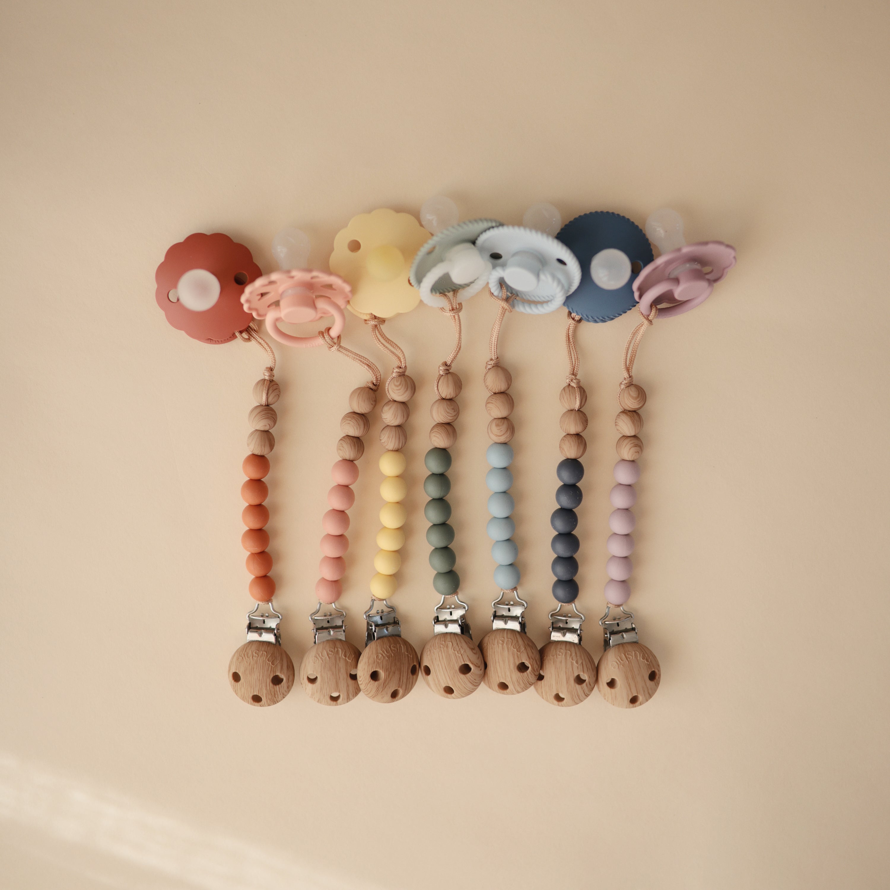 Silicone Pacifier Clip | Eva Pacifier Clip Mushie