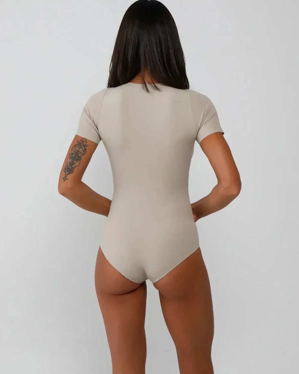 T-Shirt Bodysuit - Long - Dune - FINAL SALE
