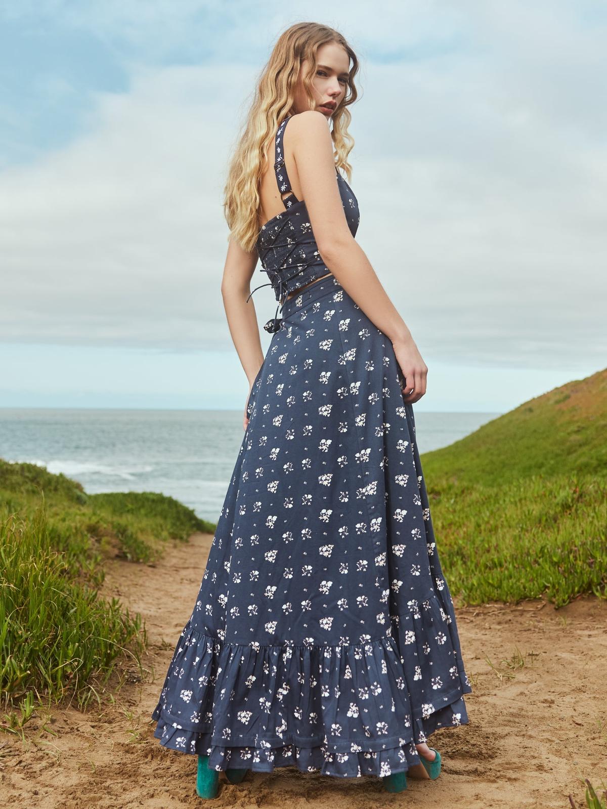 Camila Top - Dark Galaxy Blue/Alabaster Ditsy Floral