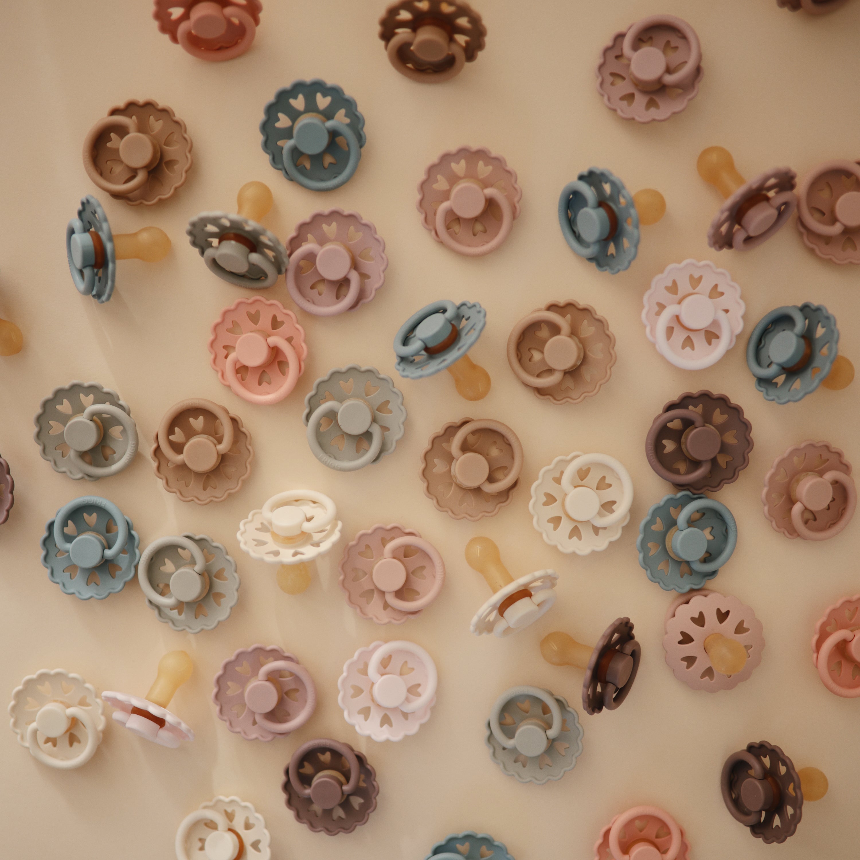 FRIGG Andersen Fairytale Natural Rubber Pacifier 2-Pack FRIGG PACIFIERS Mushie