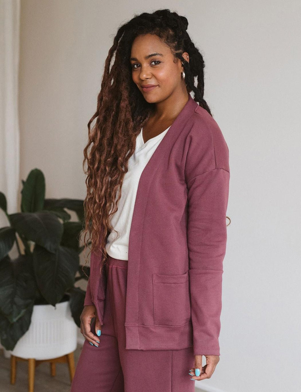 The Women's Relaxed Cardi - Dark Clay
